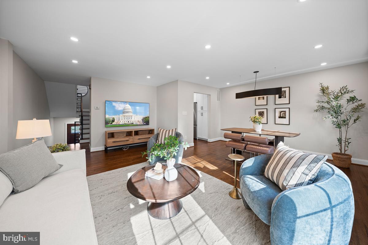 CEDAR GROVE PARK - Residential