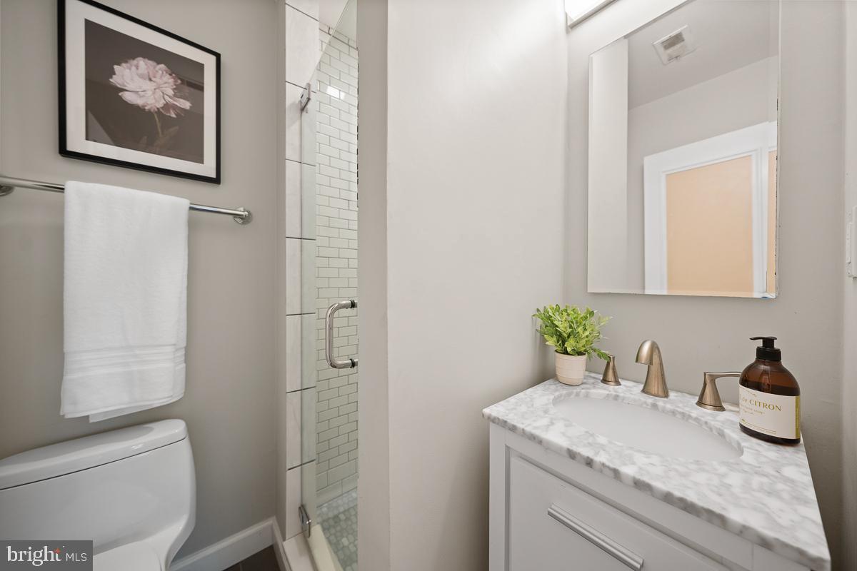 CEDAR GROVE PARK - Residential