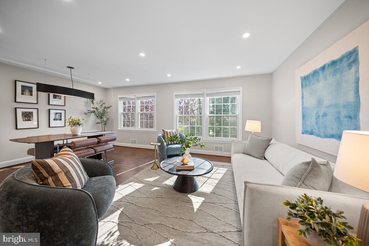 CEDAR GROVE PARK - Residential