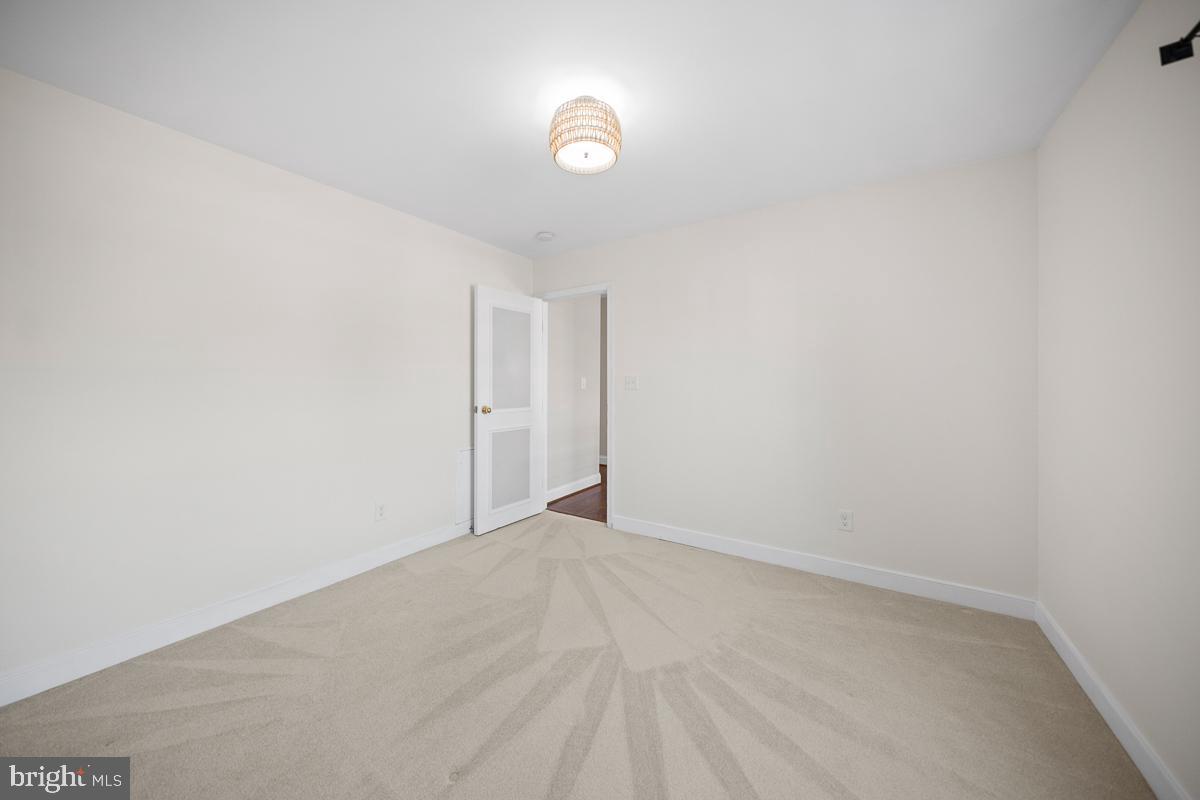 CEDAR GROVE PARK - Residential