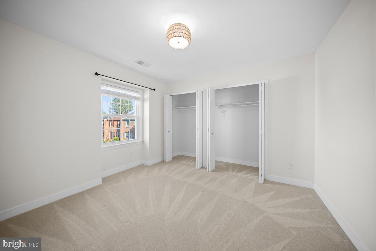 CEDAR GROVE PARK - Residential