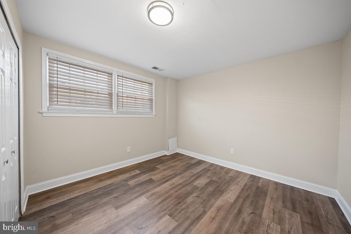 CEDAR GROVE PARK - Residential