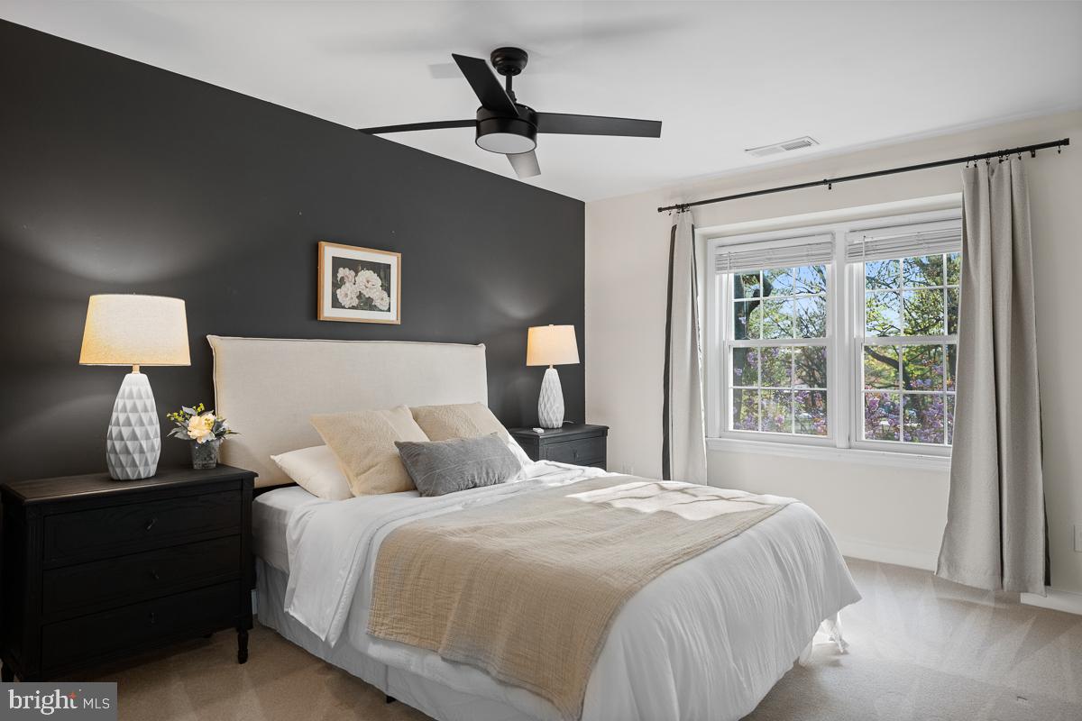 CEDAR GROVE PARK - Residential