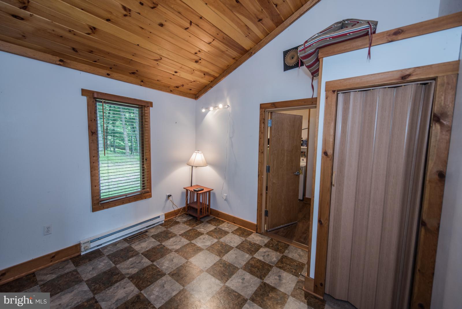 COLD SPRING FOREST - Residential