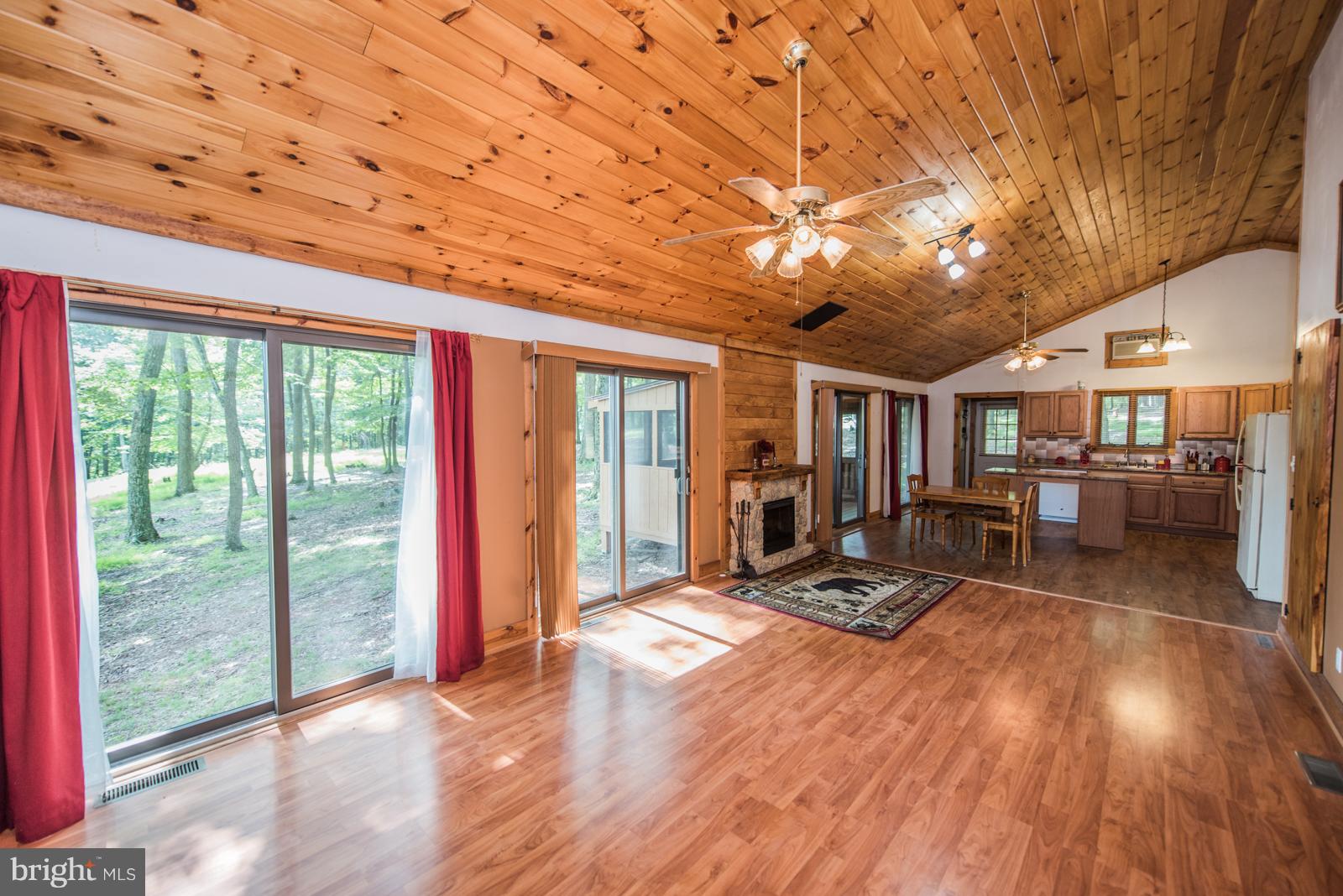 COLD SPRING FOREST - Residential