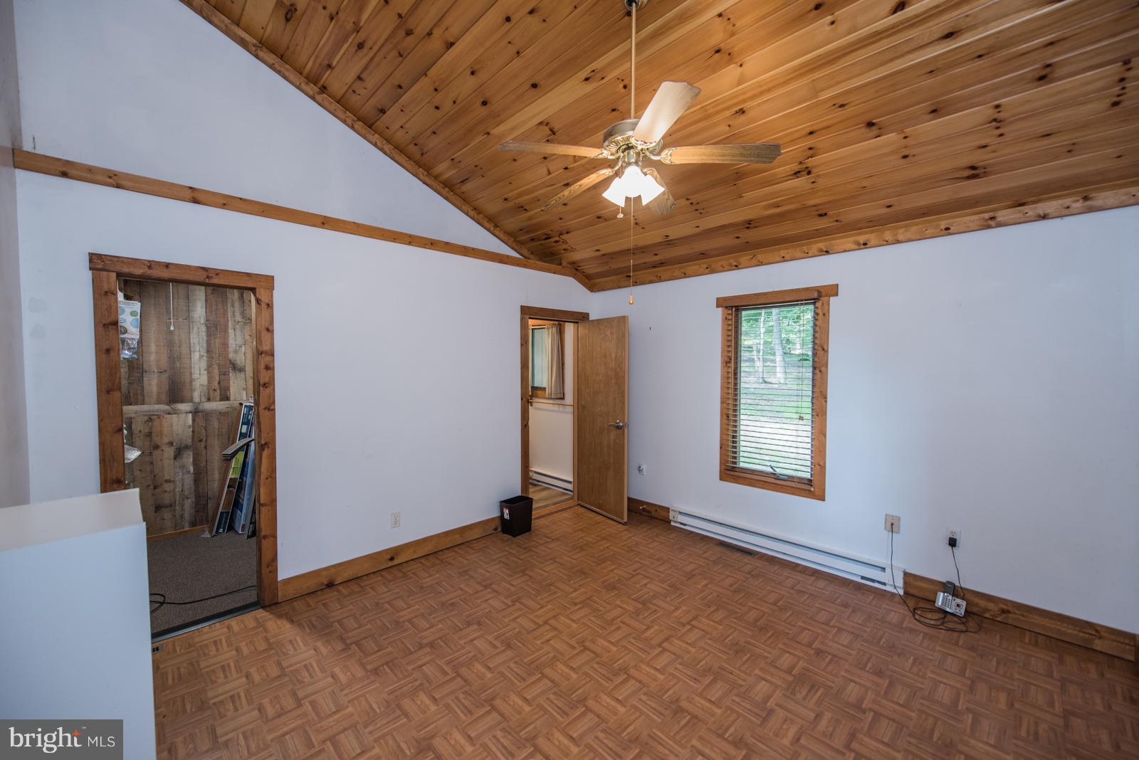 COLD SPRING FOREST - Residential