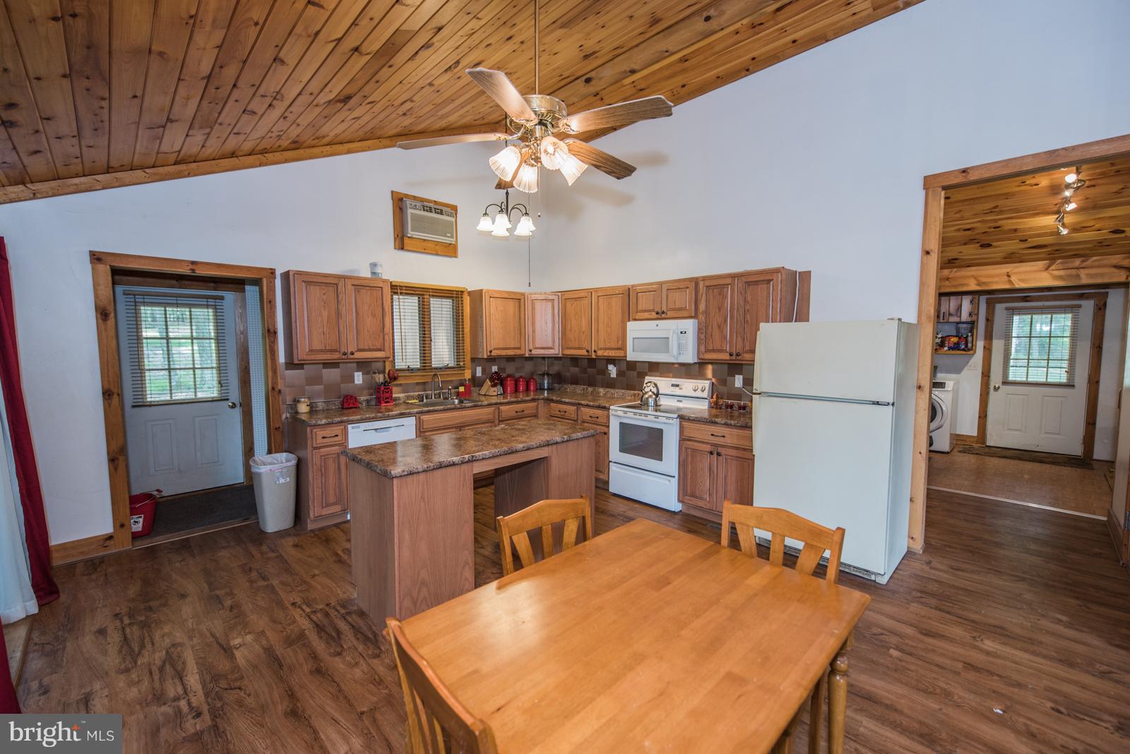 COLD SPRING FOREST - Residential