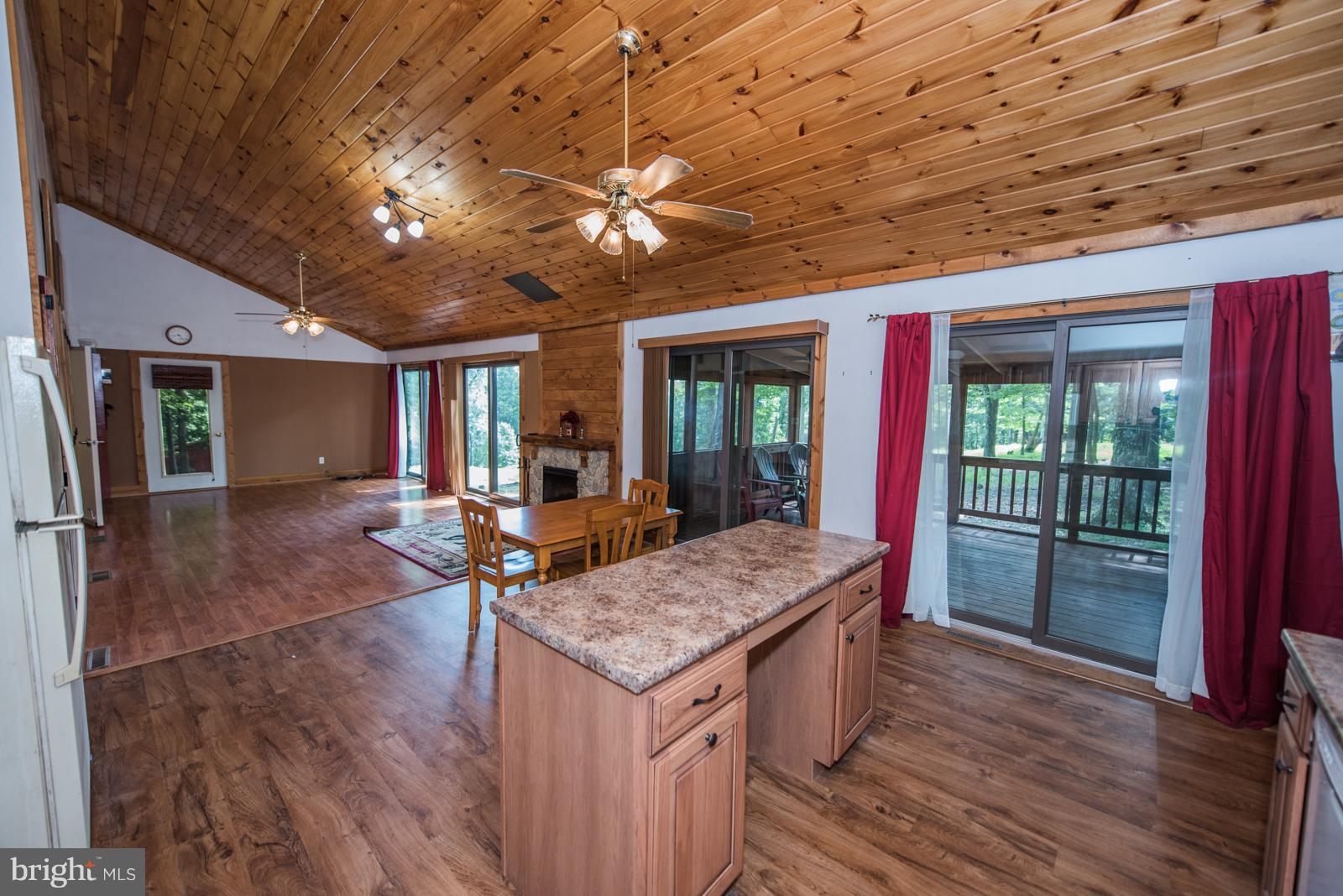 COLD SPRING FOREST - Residential