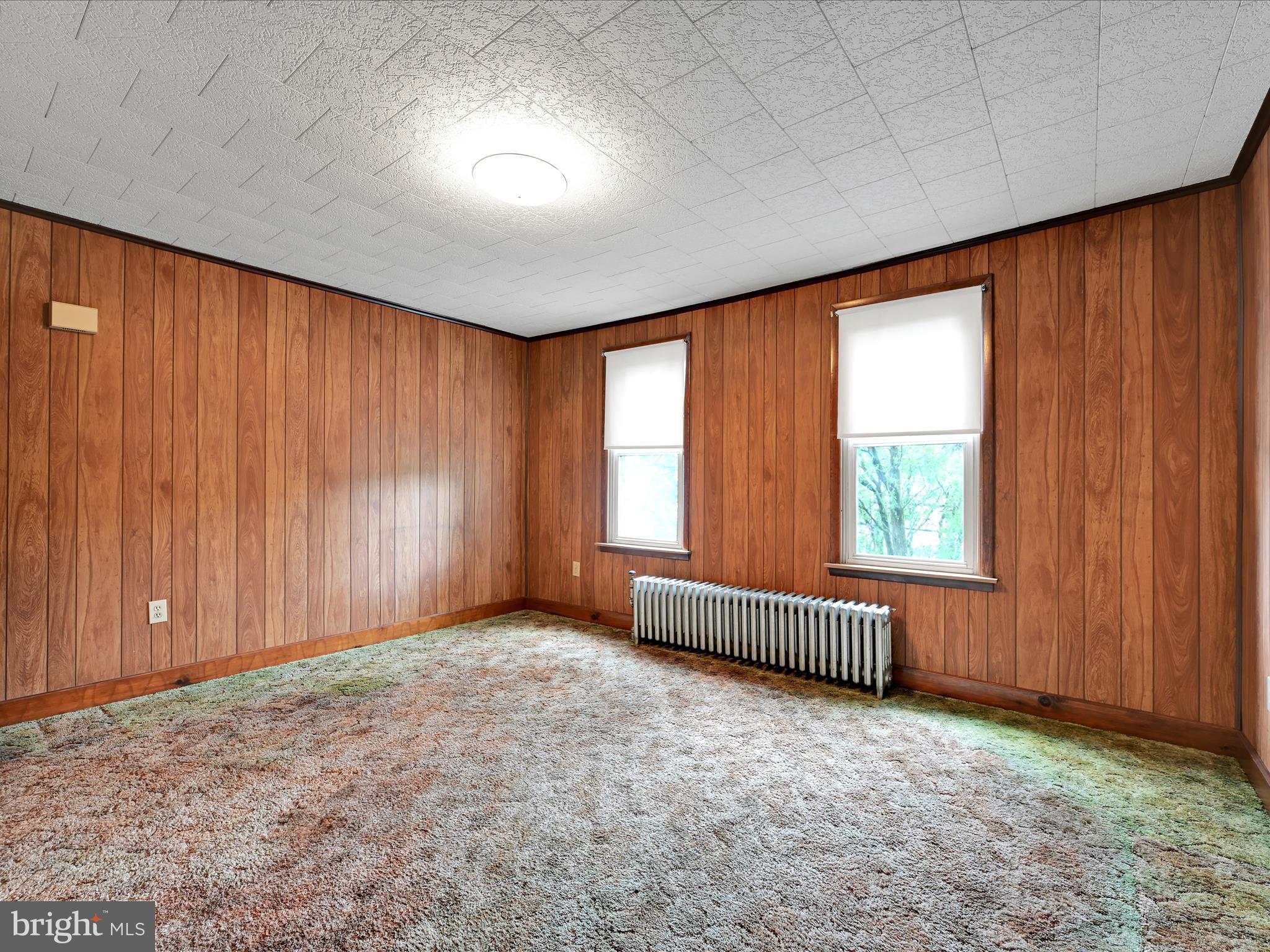 YORKVILLE - Residential