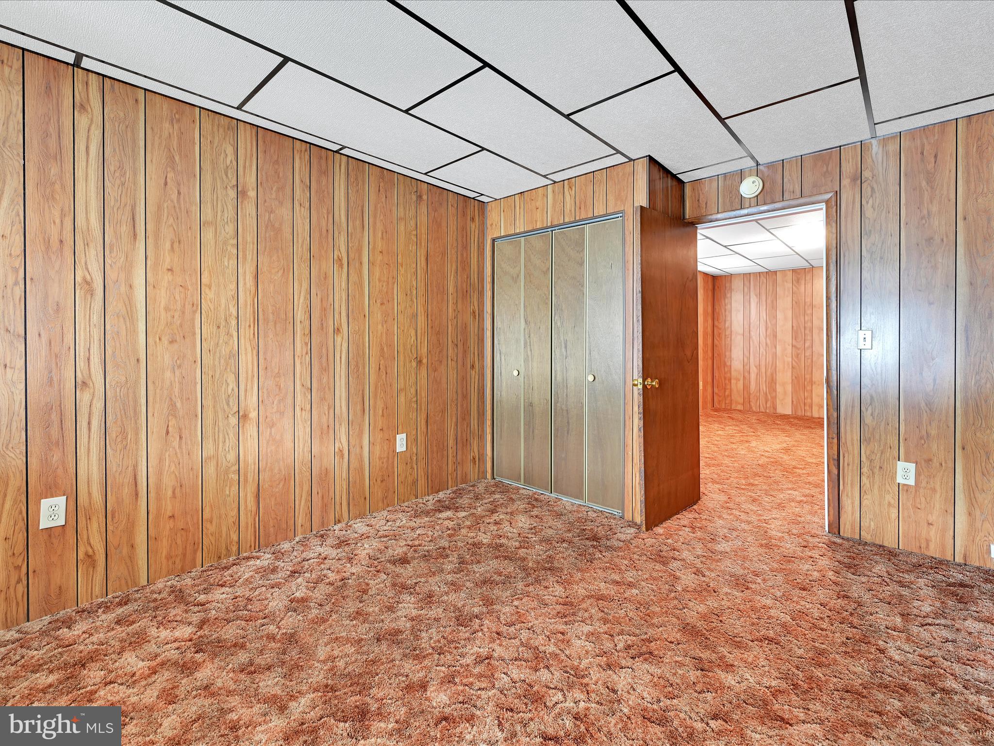 YORKVILLE - Residential