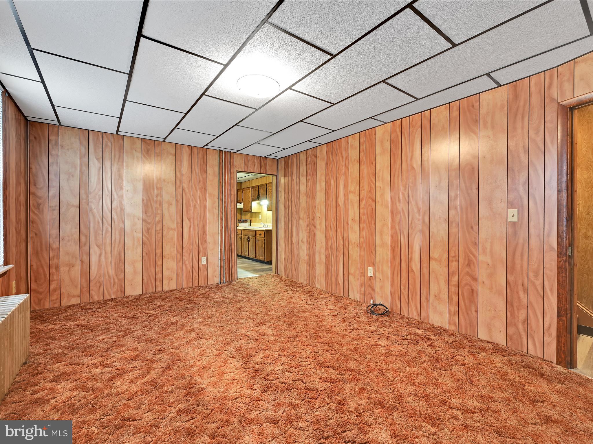 YORKVILLE - Residential