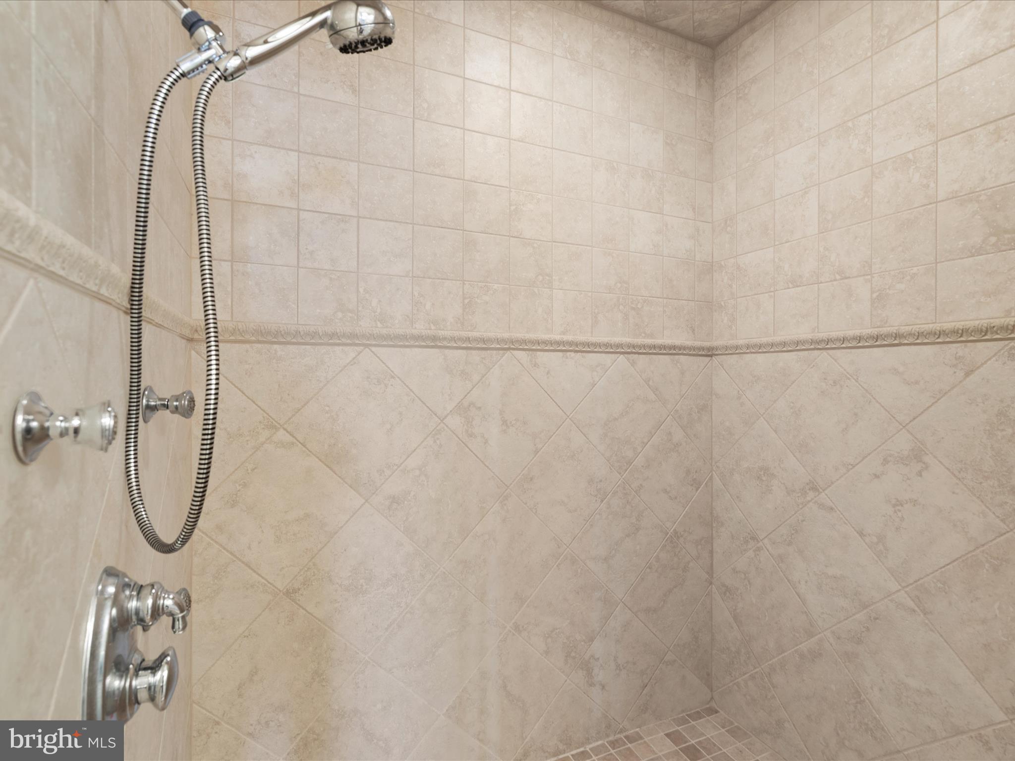 ESTATES AT INLET ISLE - Residential