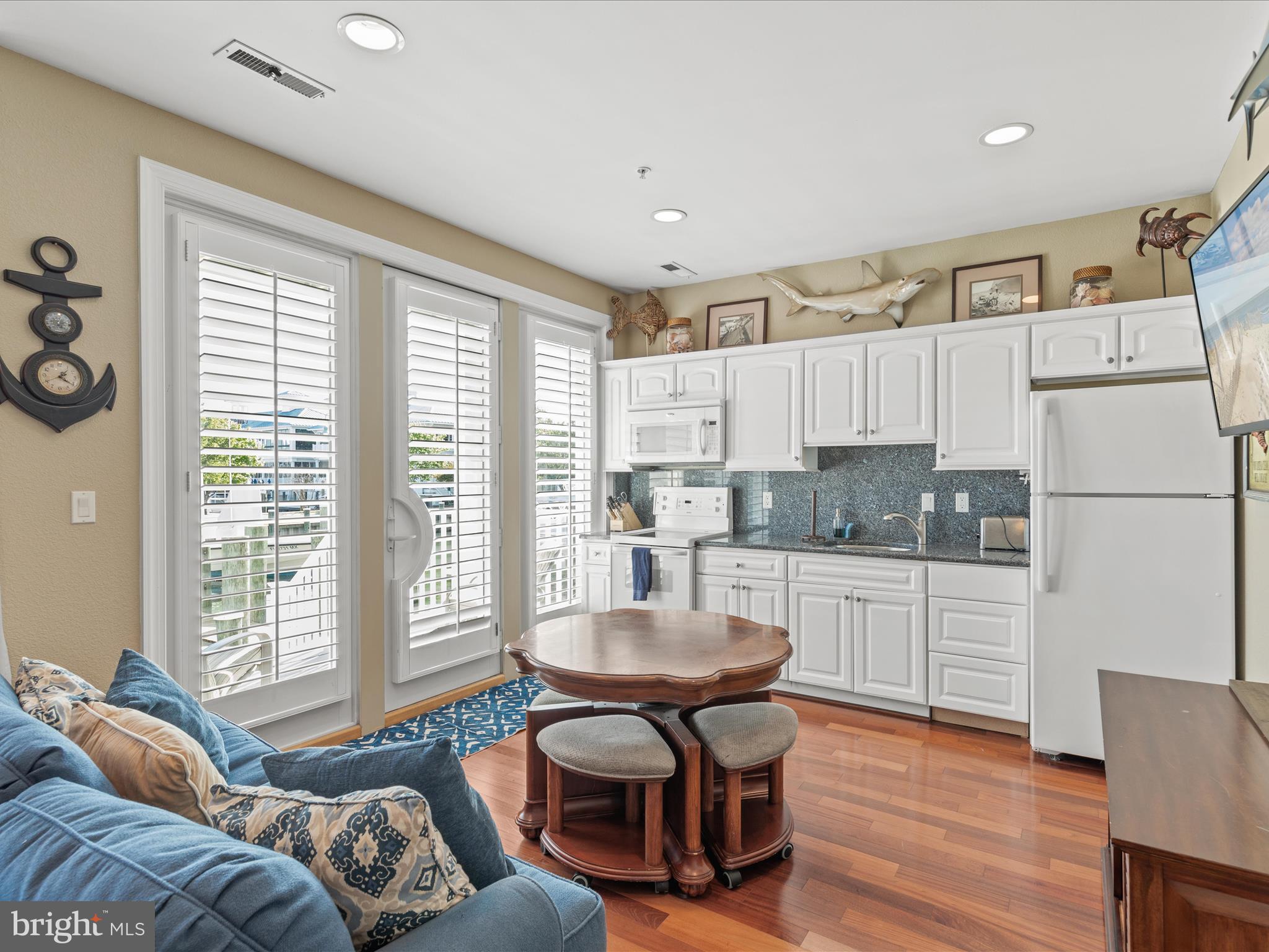 ESTATES AT INLET ISLE - Residential