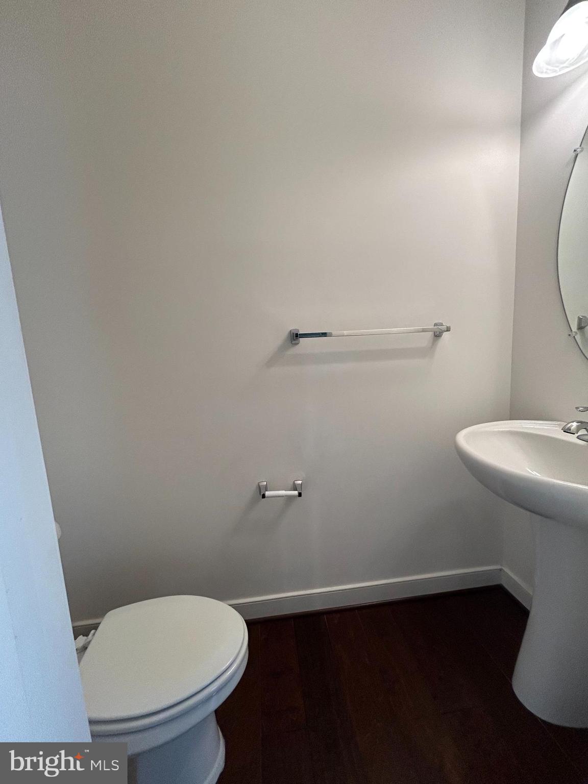 VILLAGE AT WOODSTREAM - Residential Lease