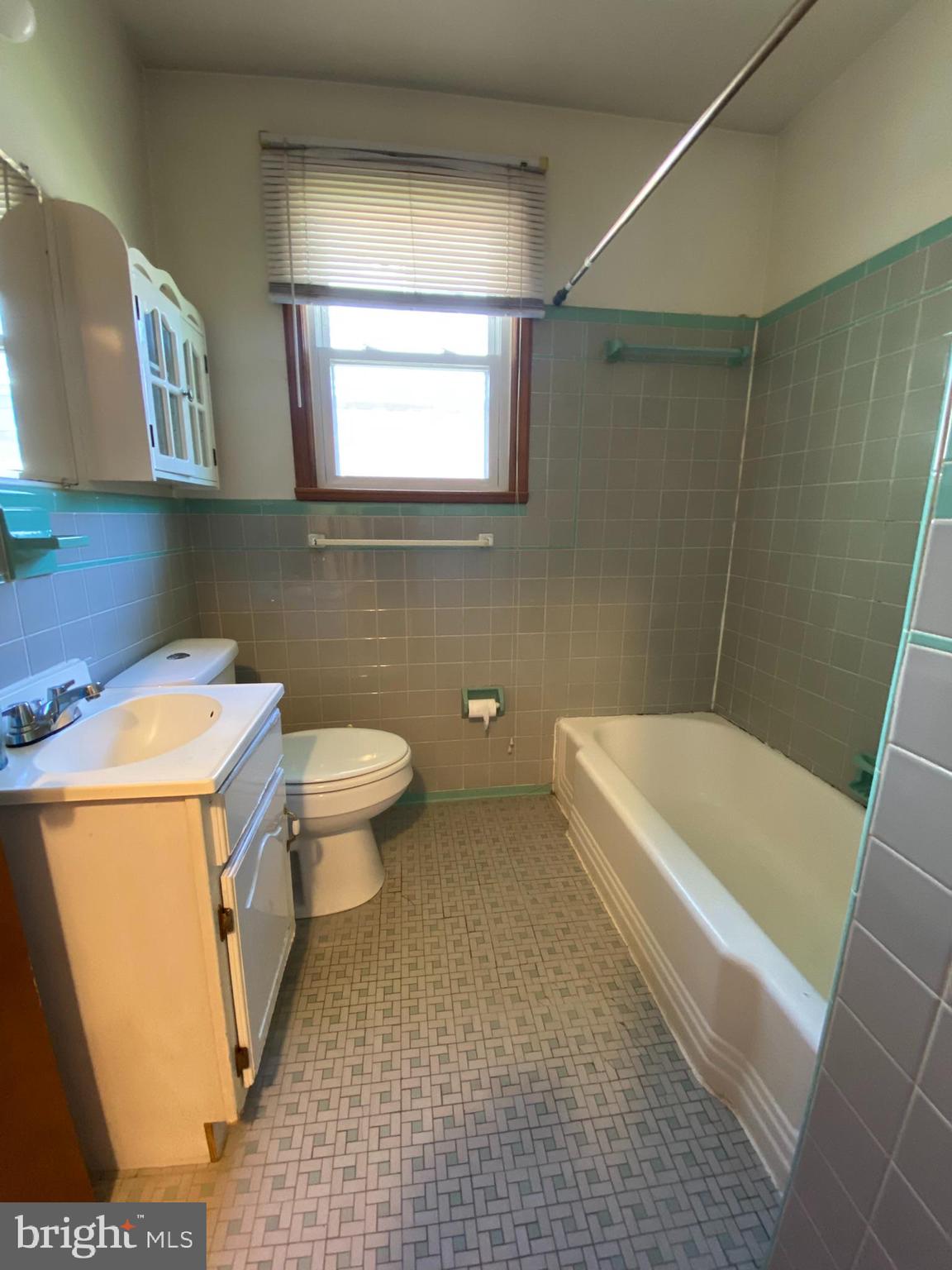 BRADBURY PARK - Residential