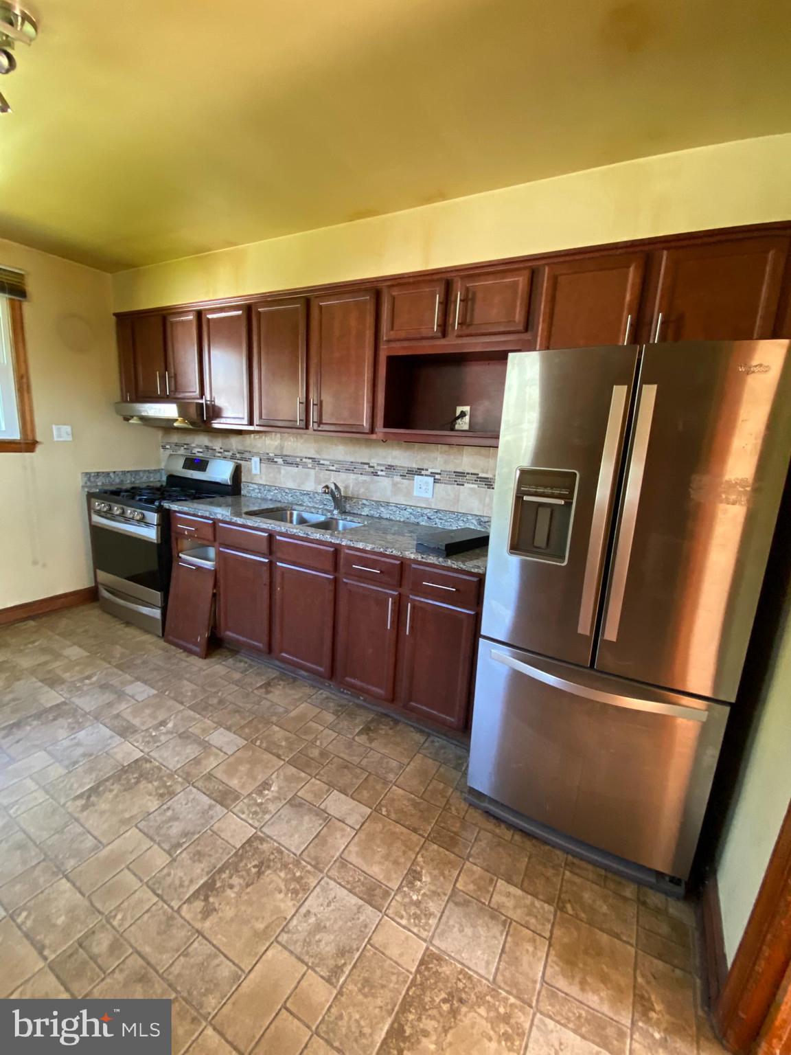 BRADBURY PARK - Residential