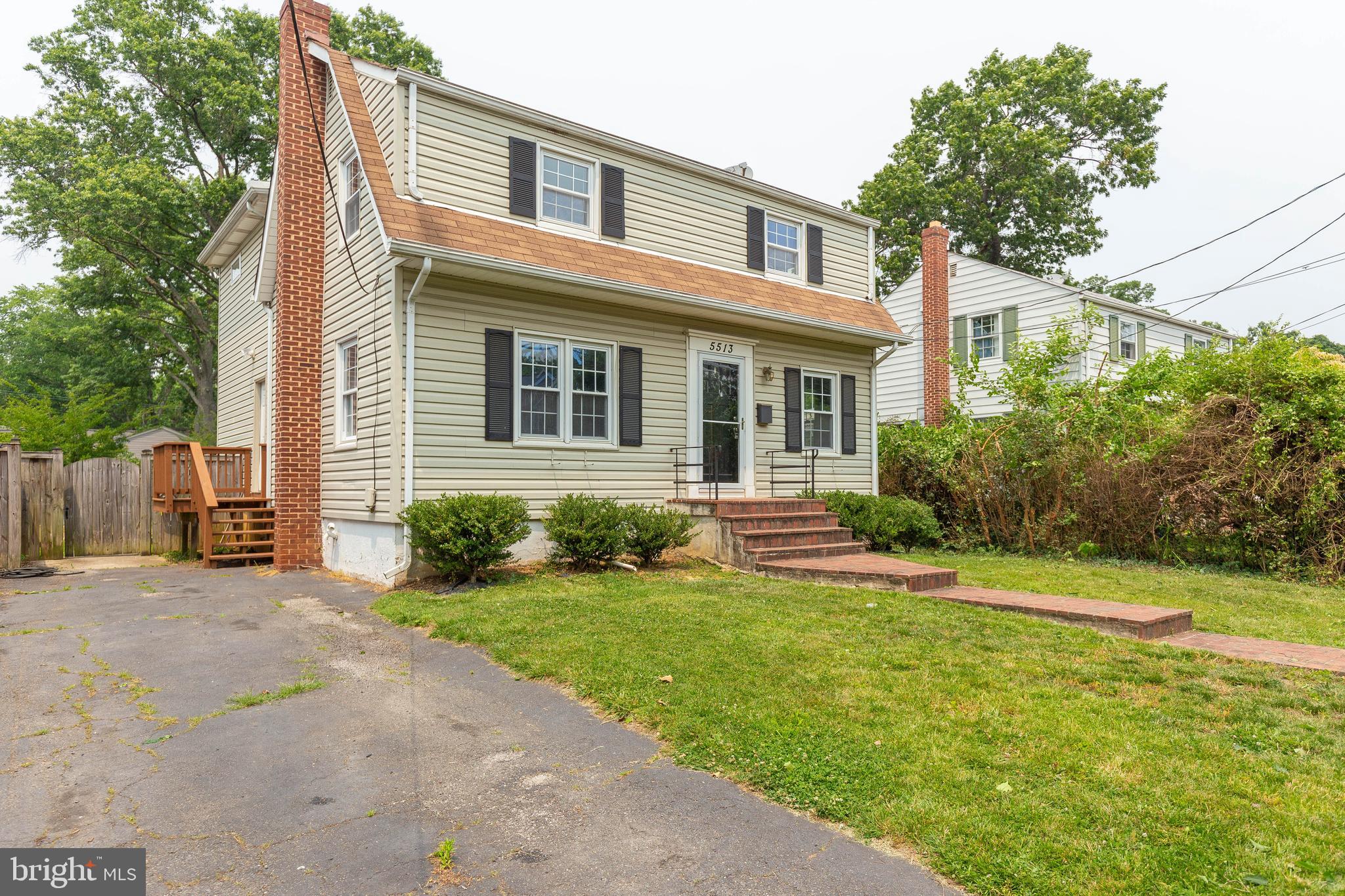 GLENCARLYN - Residential Lease