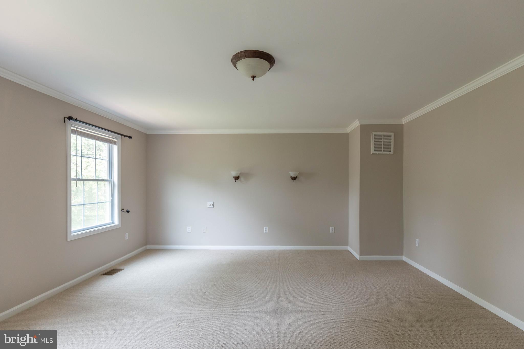 GLENCARLYN - Residential Lease