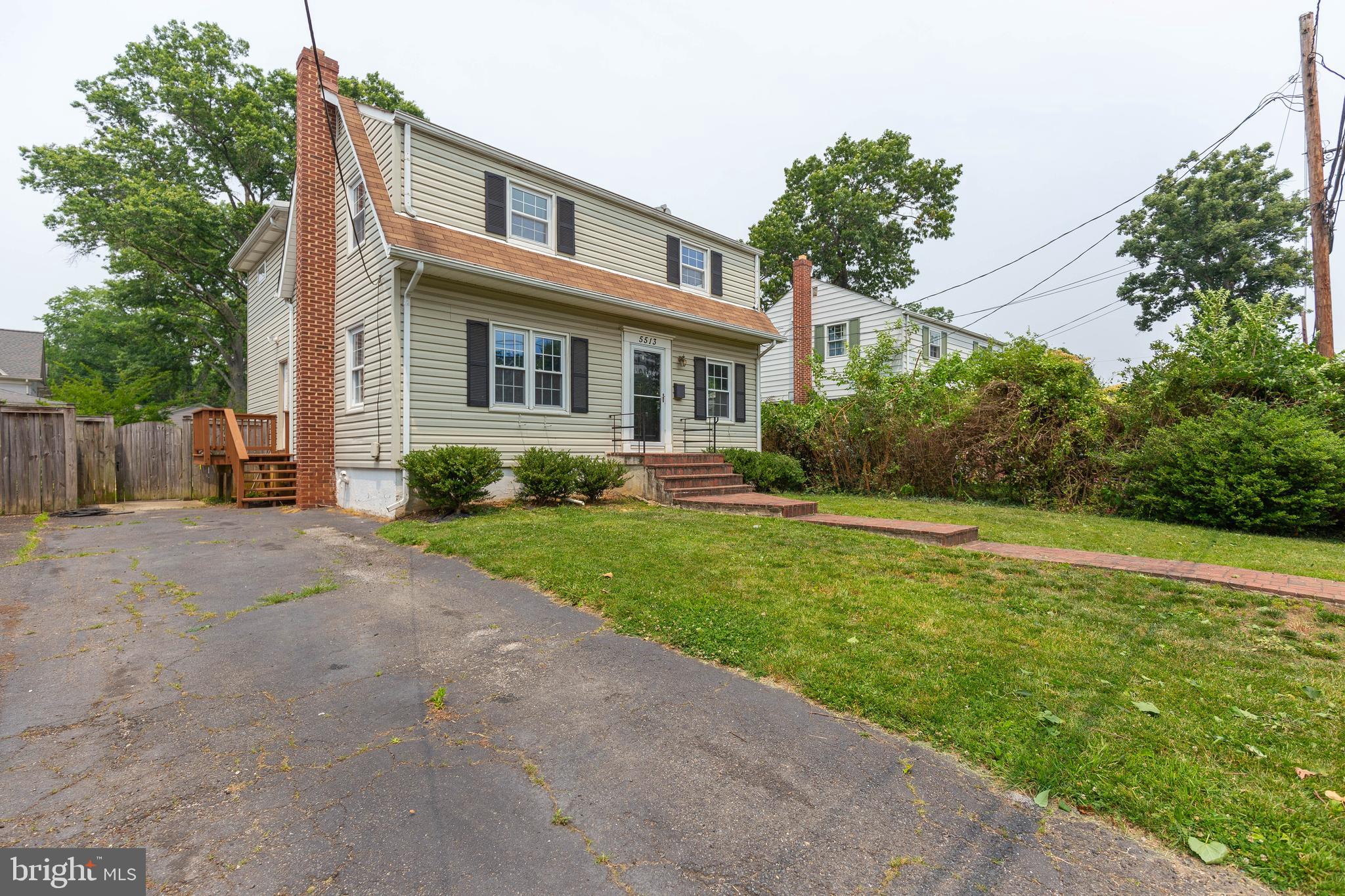 GLENCARLYN - Residential Lease