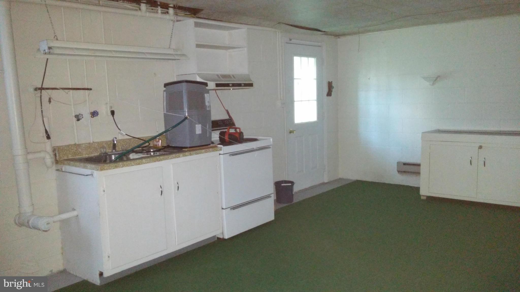 KATHERINE CLINE - Residential