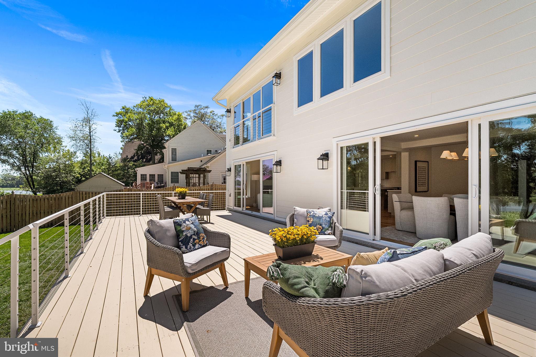 WOODLAND PARK - Residential