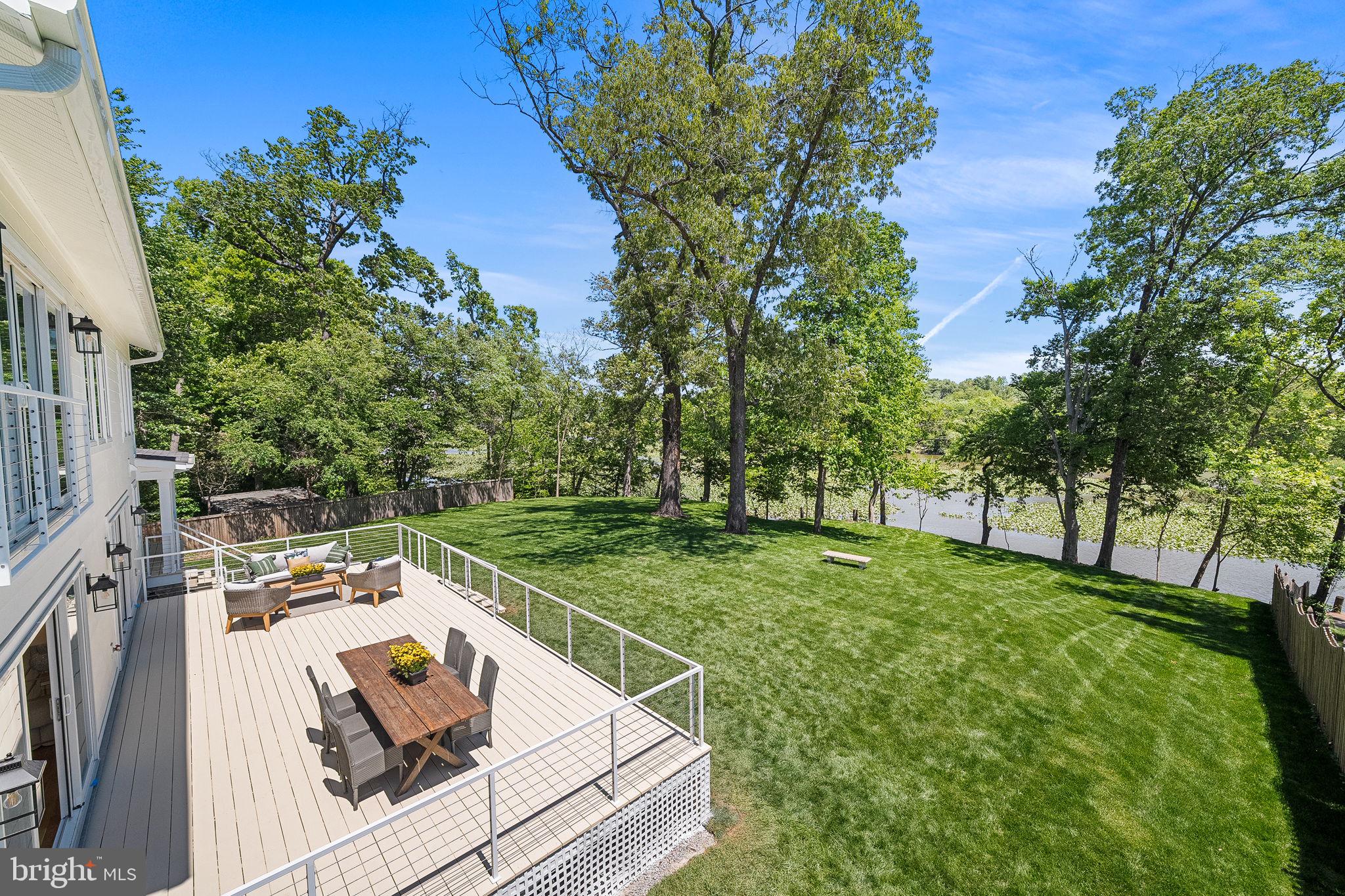 WOODLAND PARK - Residential