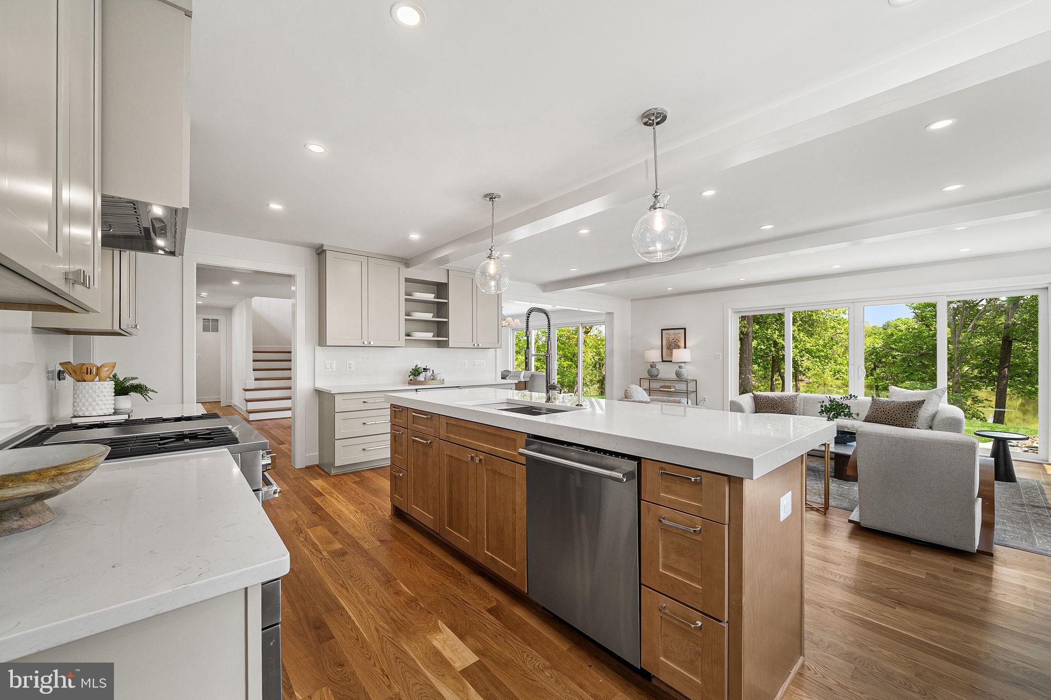 WOODLAND PARK - Residential