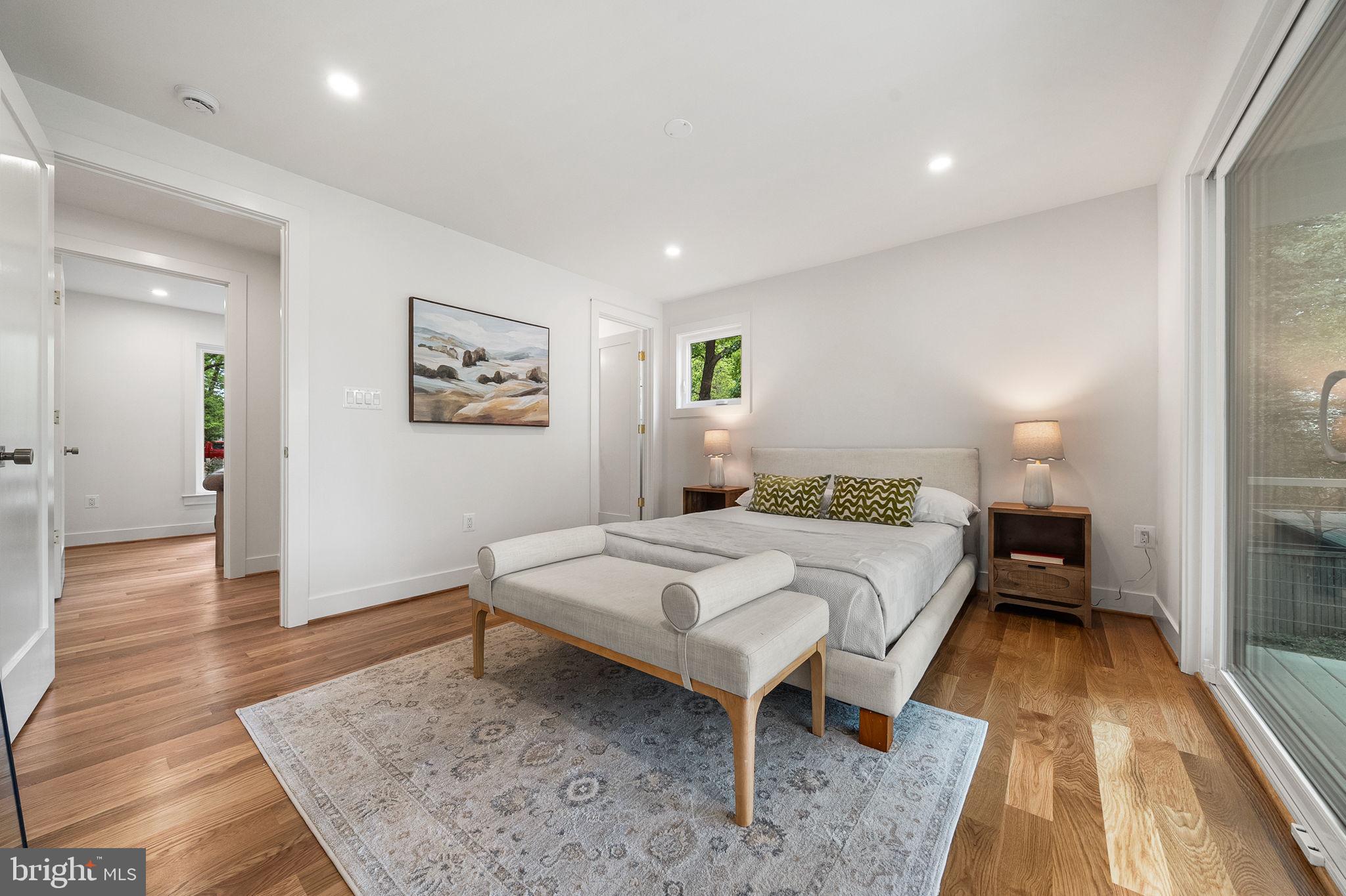 WOODLAND PARK - Residential