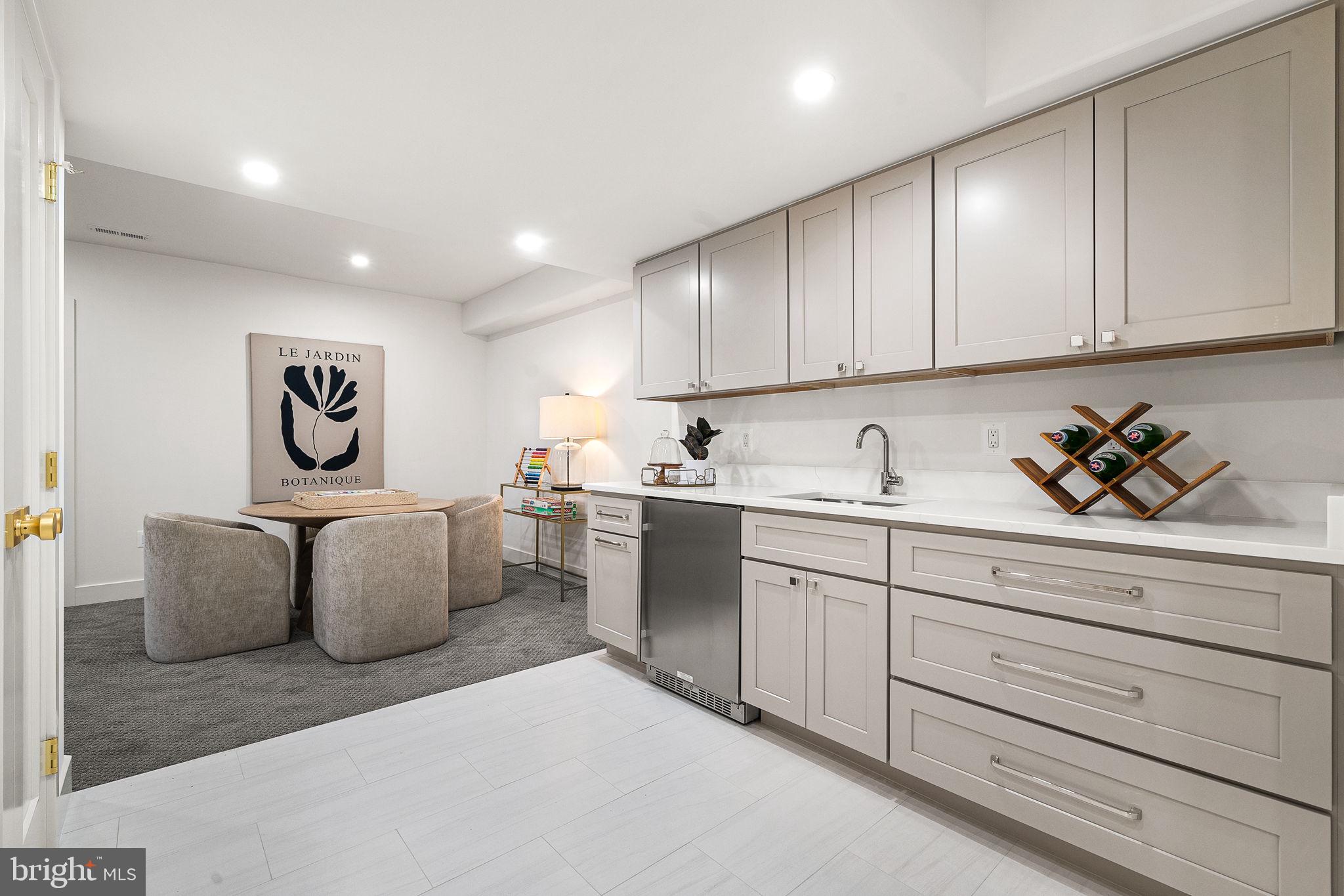 WOODLAND PARK - Residential