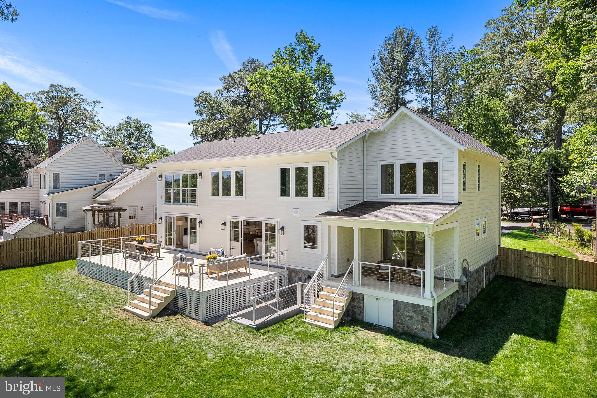WOODLAND PARK - Residential