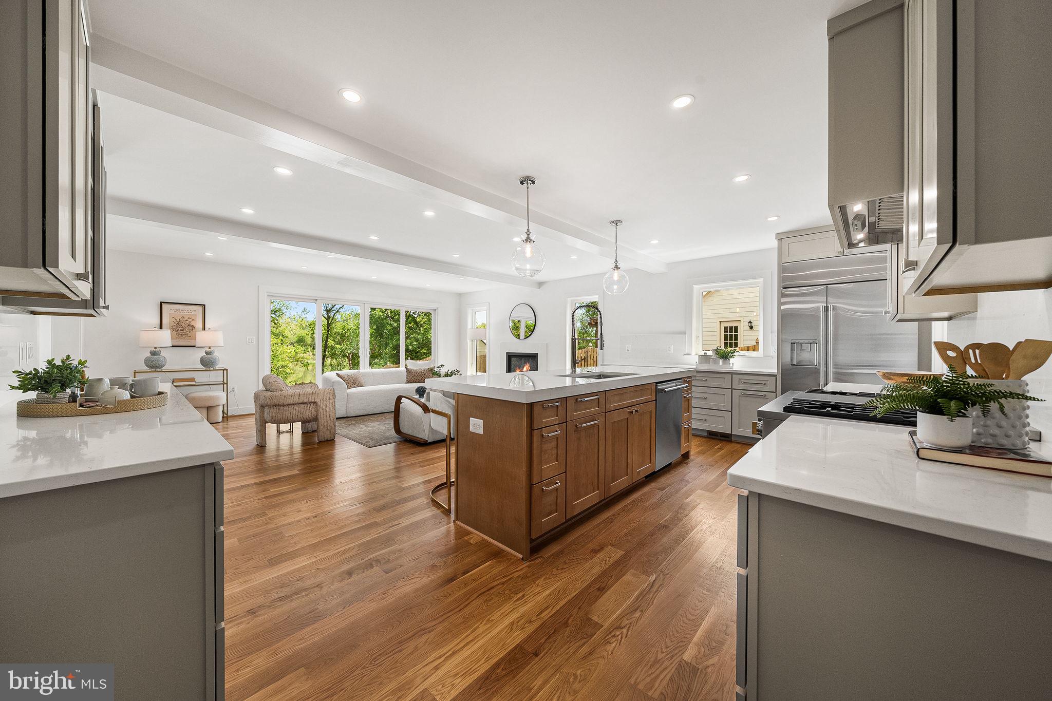 WOODLAND PARK - Residential