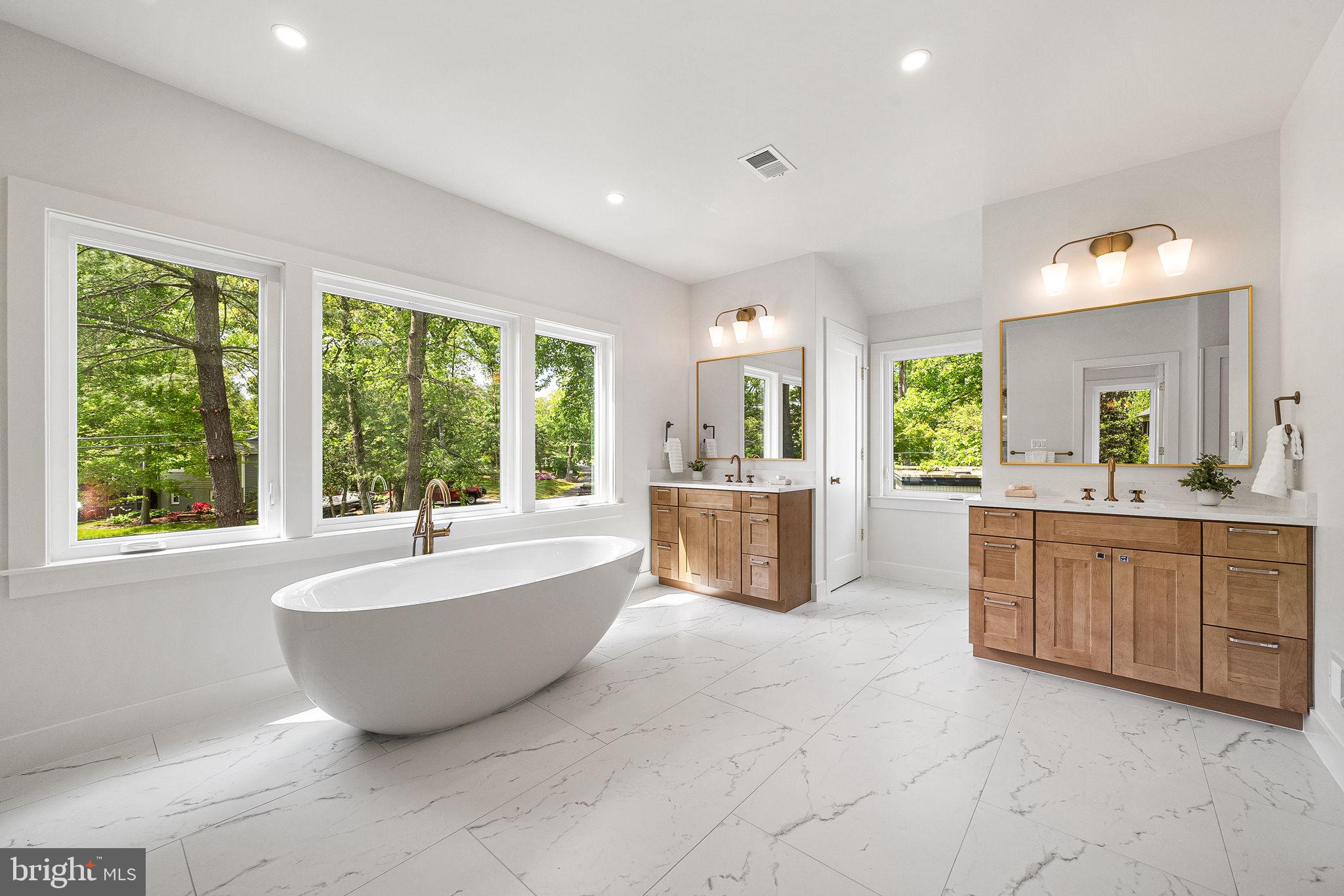 WOODLAND PARK - Residential