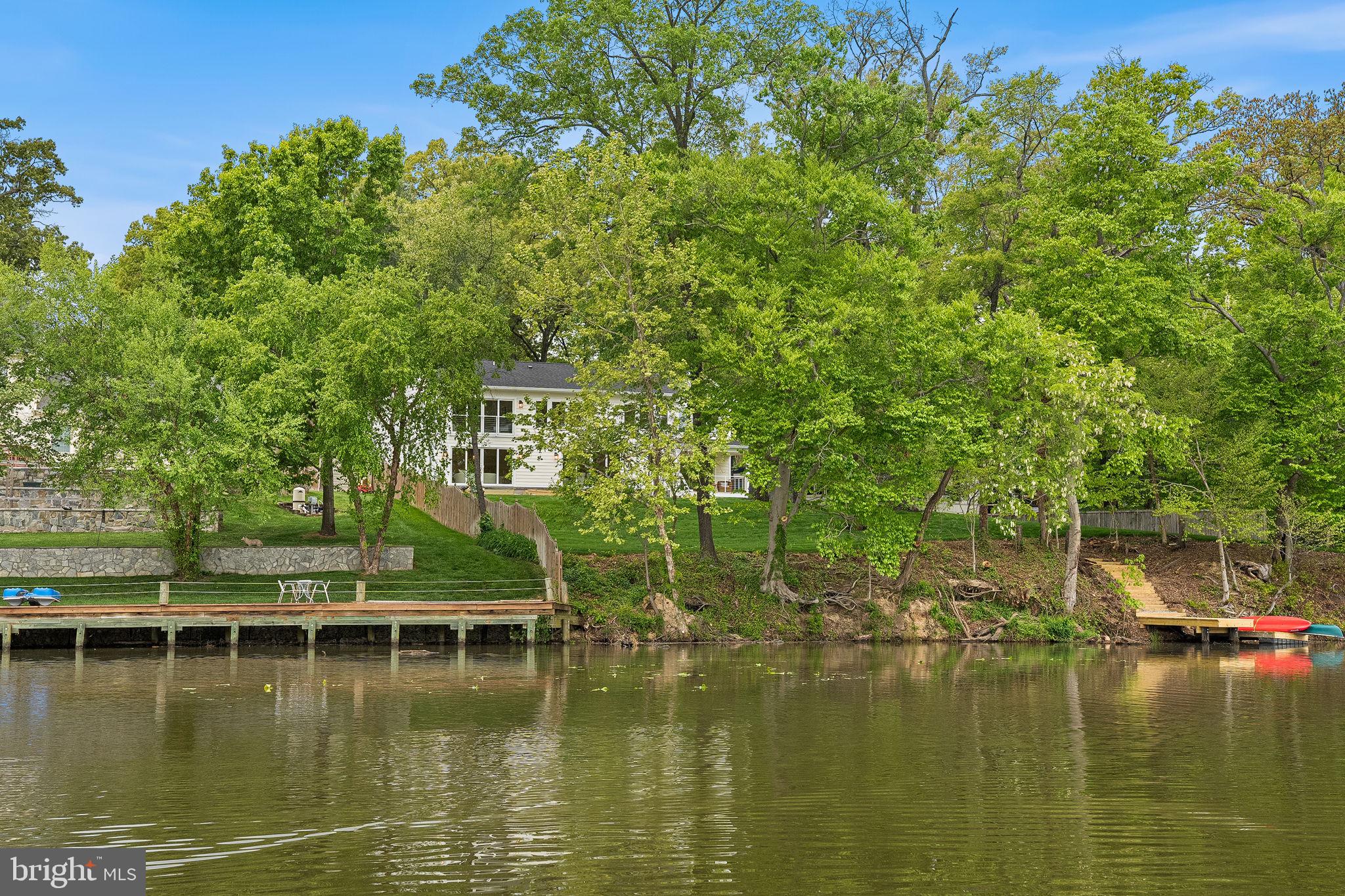 WOODLAND PARK - Residential