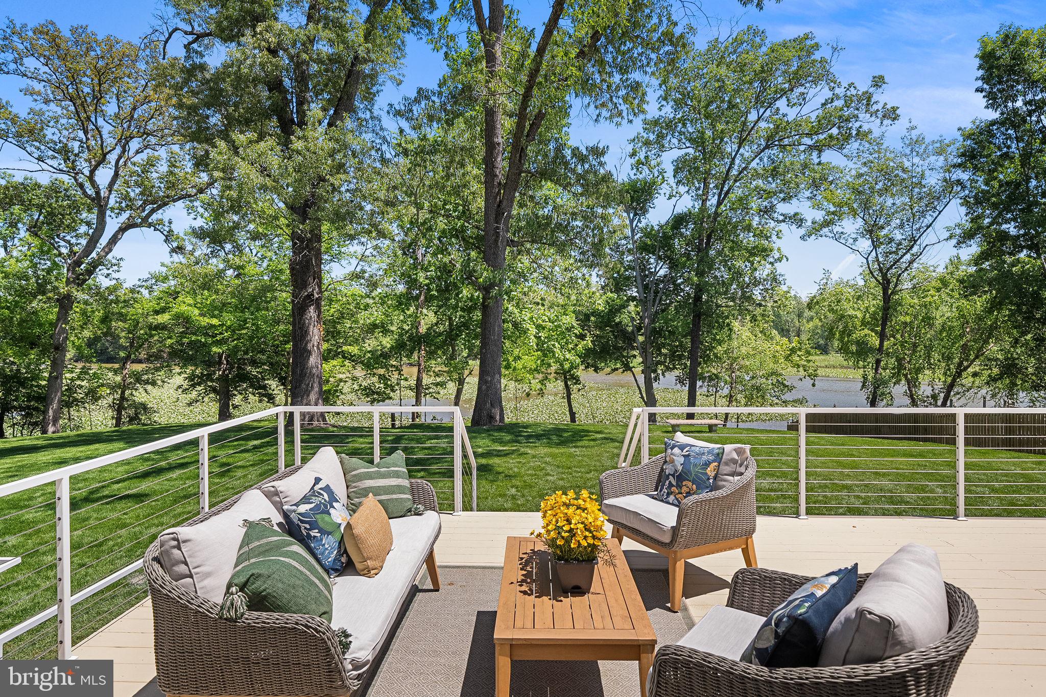WOODLAND PARK - Residential