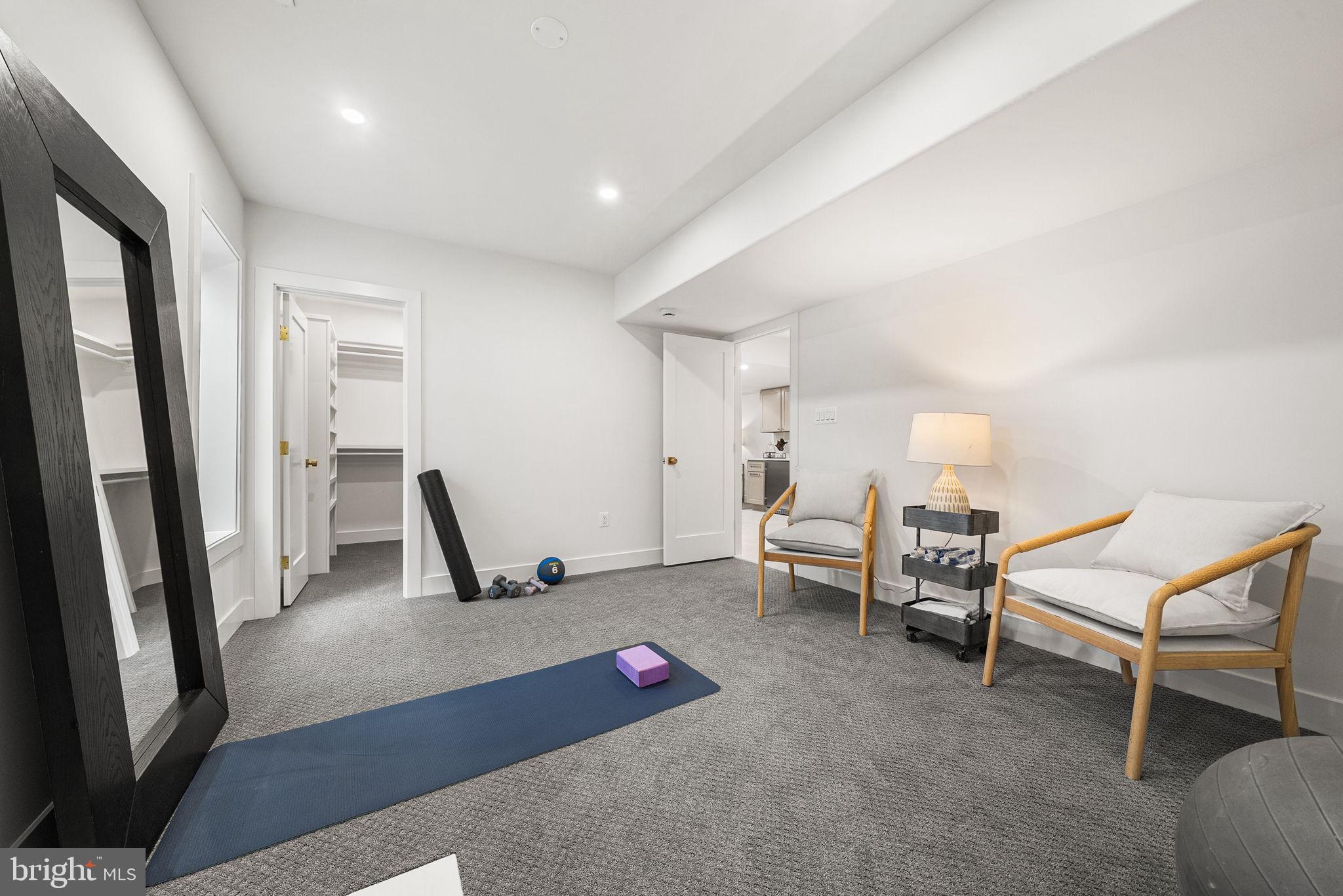WOODLAND PARK - Residential