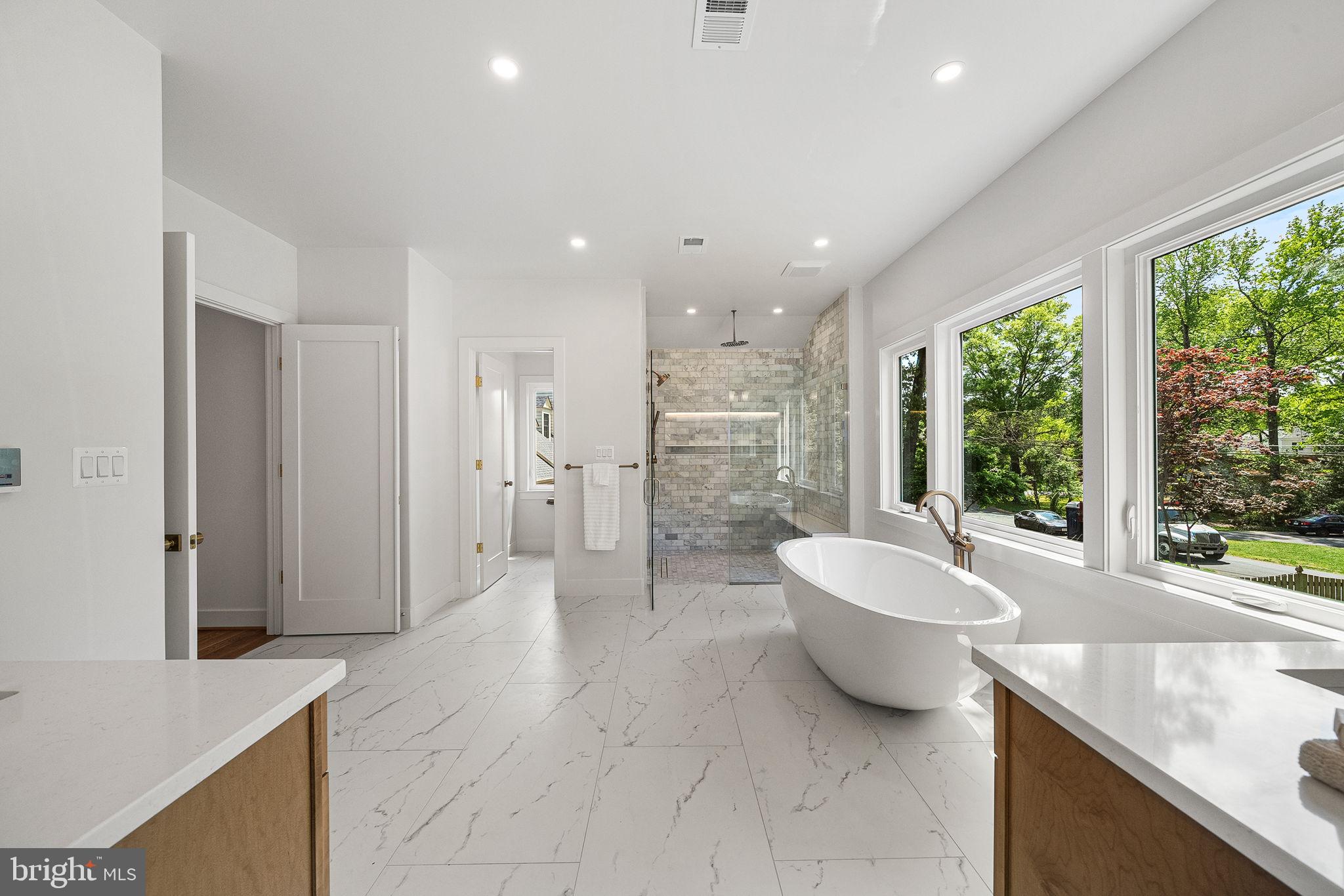 WOODLAND PARK - Residential