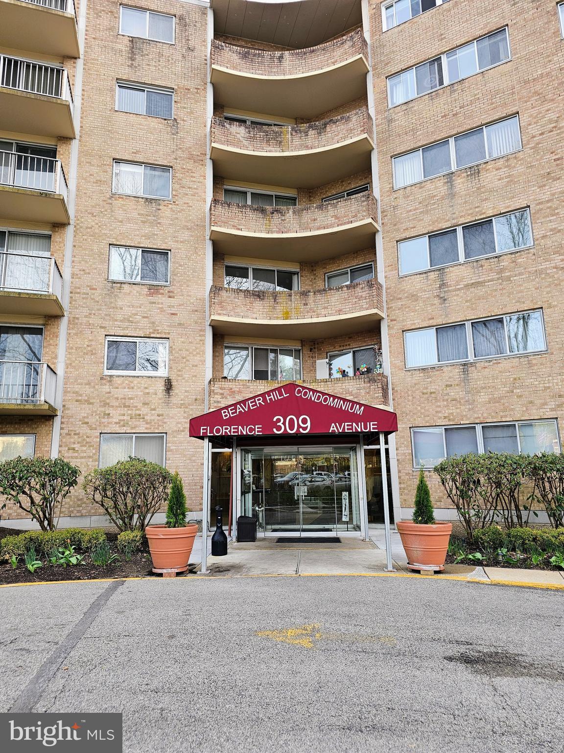 BEAVER HILL - Residential