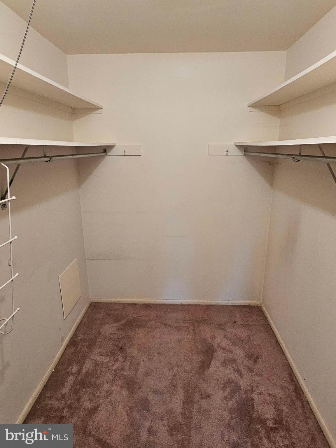 BEAVER HILL - Residential