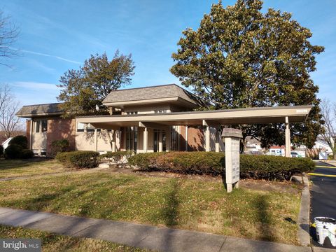 Photo of 321 Prince George Street, LAUREL, MD 20707 (MLS # MDPG2188504)