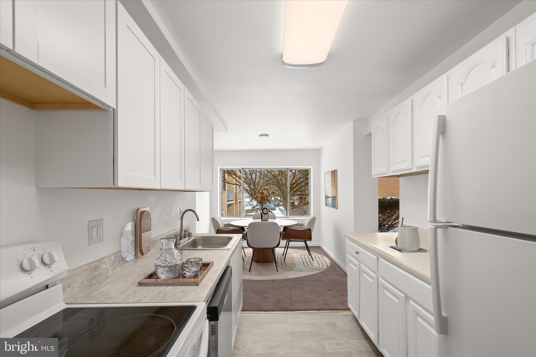 VILLA RIDGE CONDOMINIUM - Residential