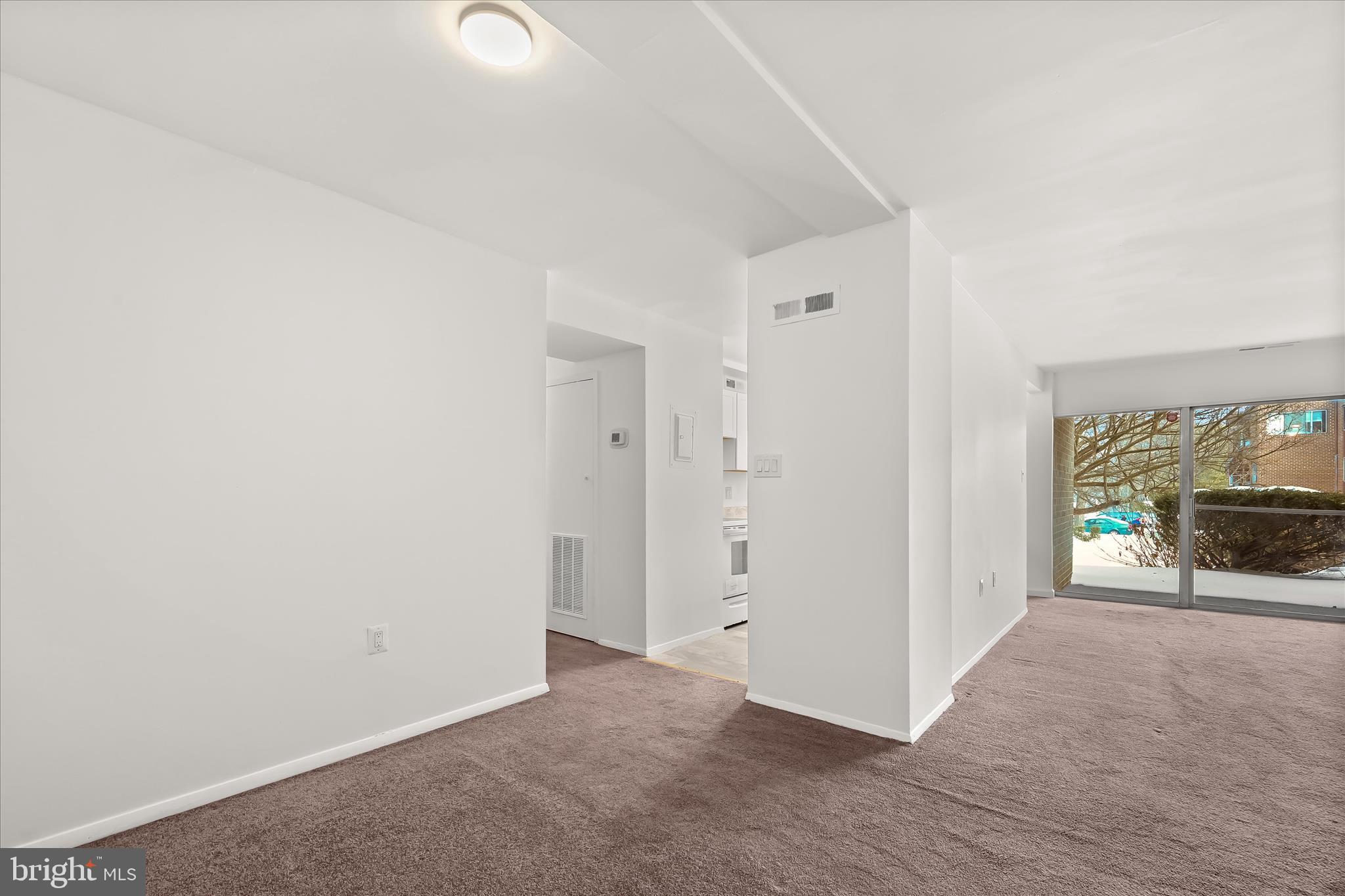 VILLA RIDGE CONDOMINIUM - Residential