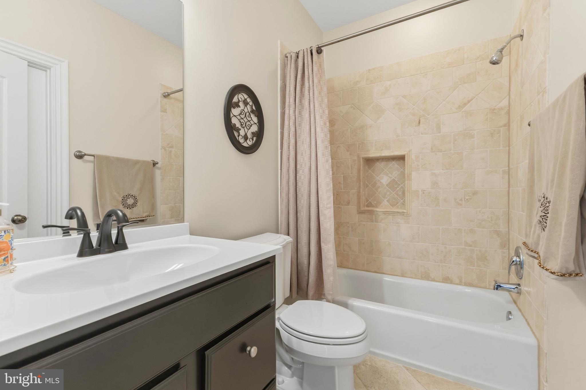 LAKE MANASSAS - Residential