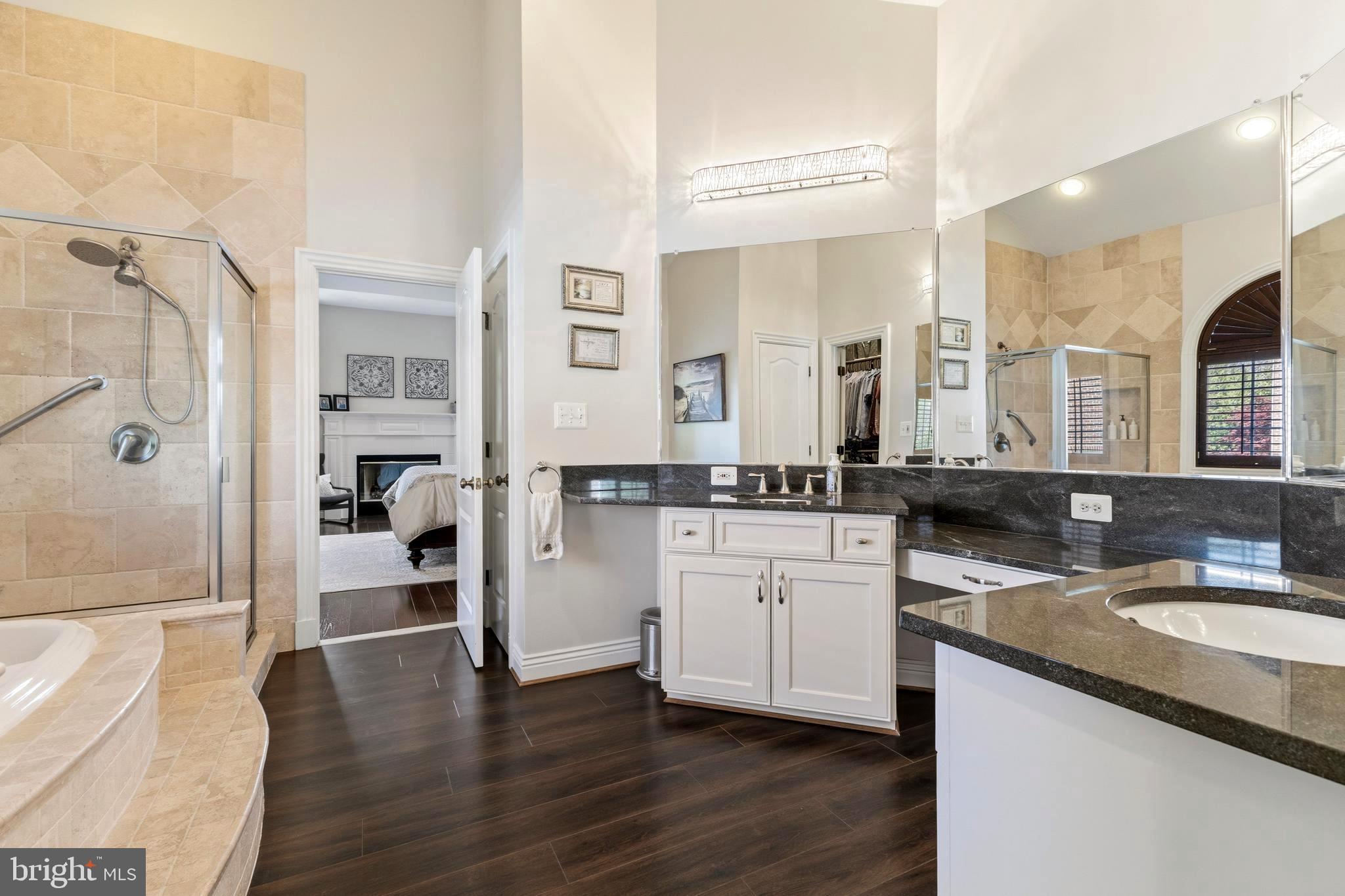 LAKE MANASSAS - Residential