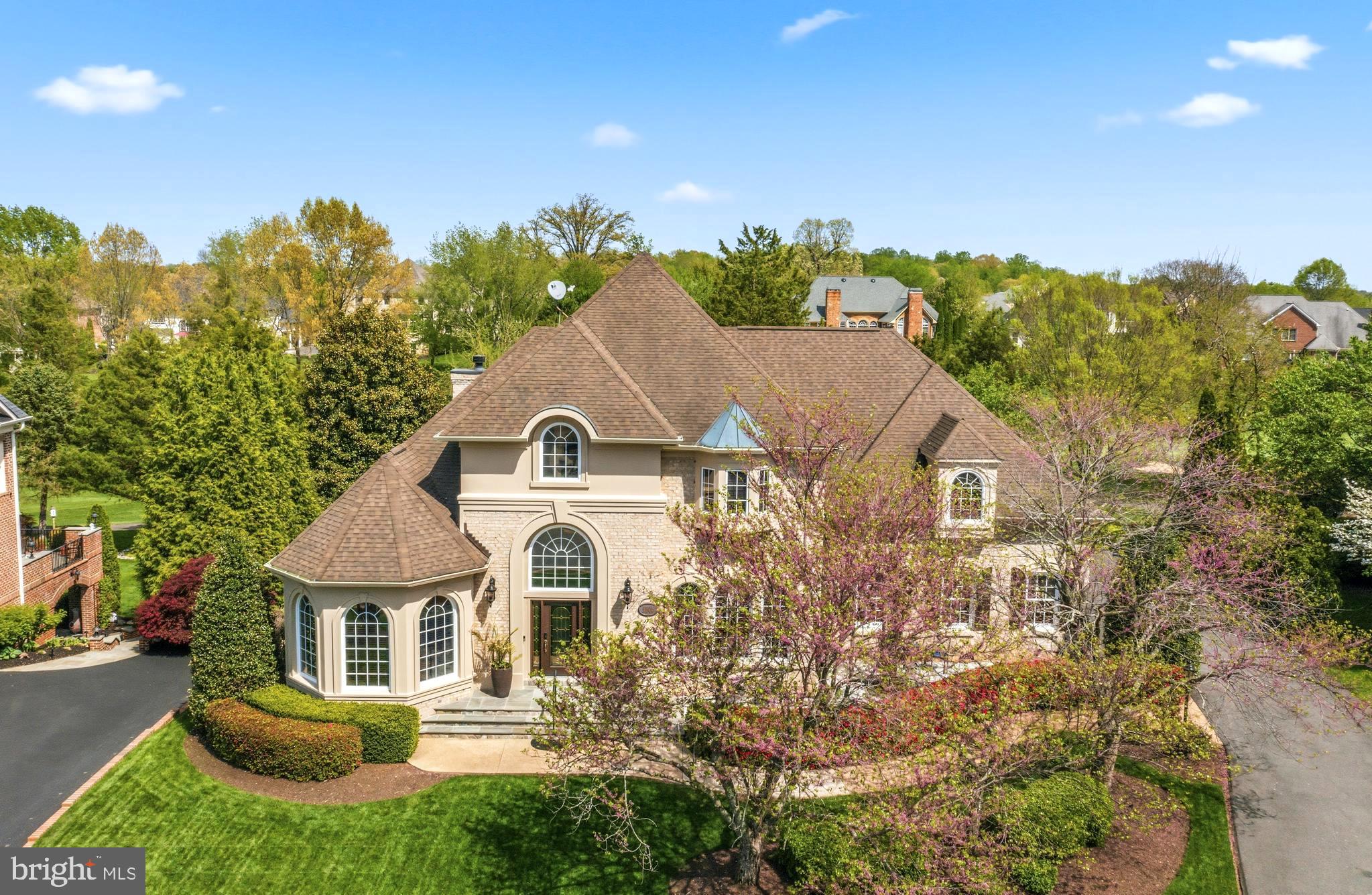 8306 ROXBOROUGH LOOP