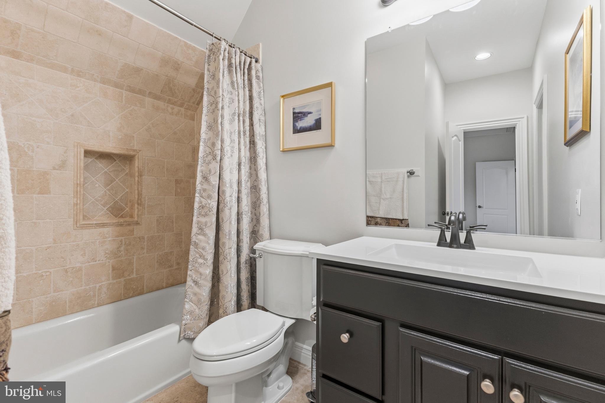 LAKE MANASSAS - Residential