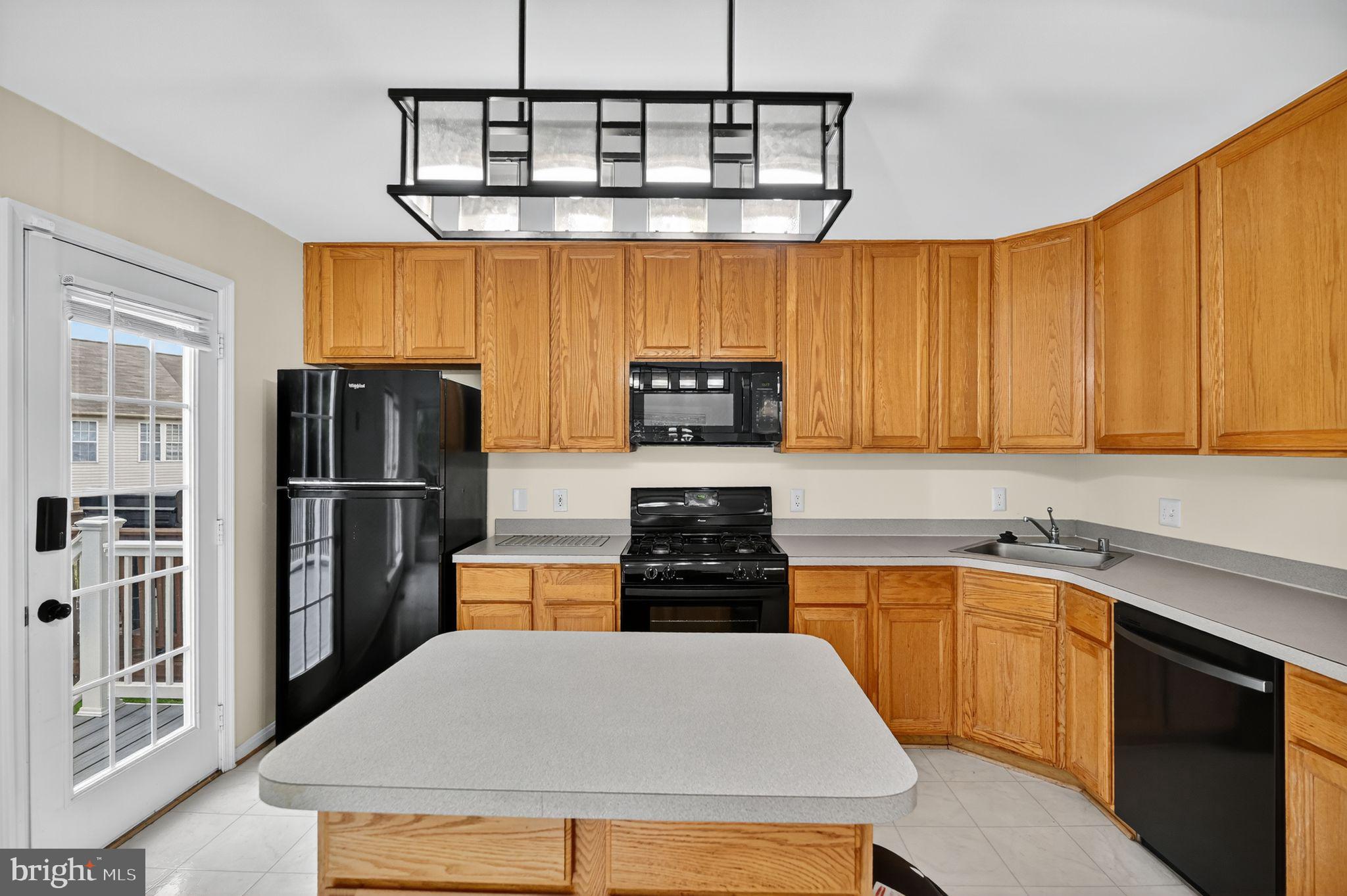 VILLAGES AT SAYBROOKE - Residential Lease