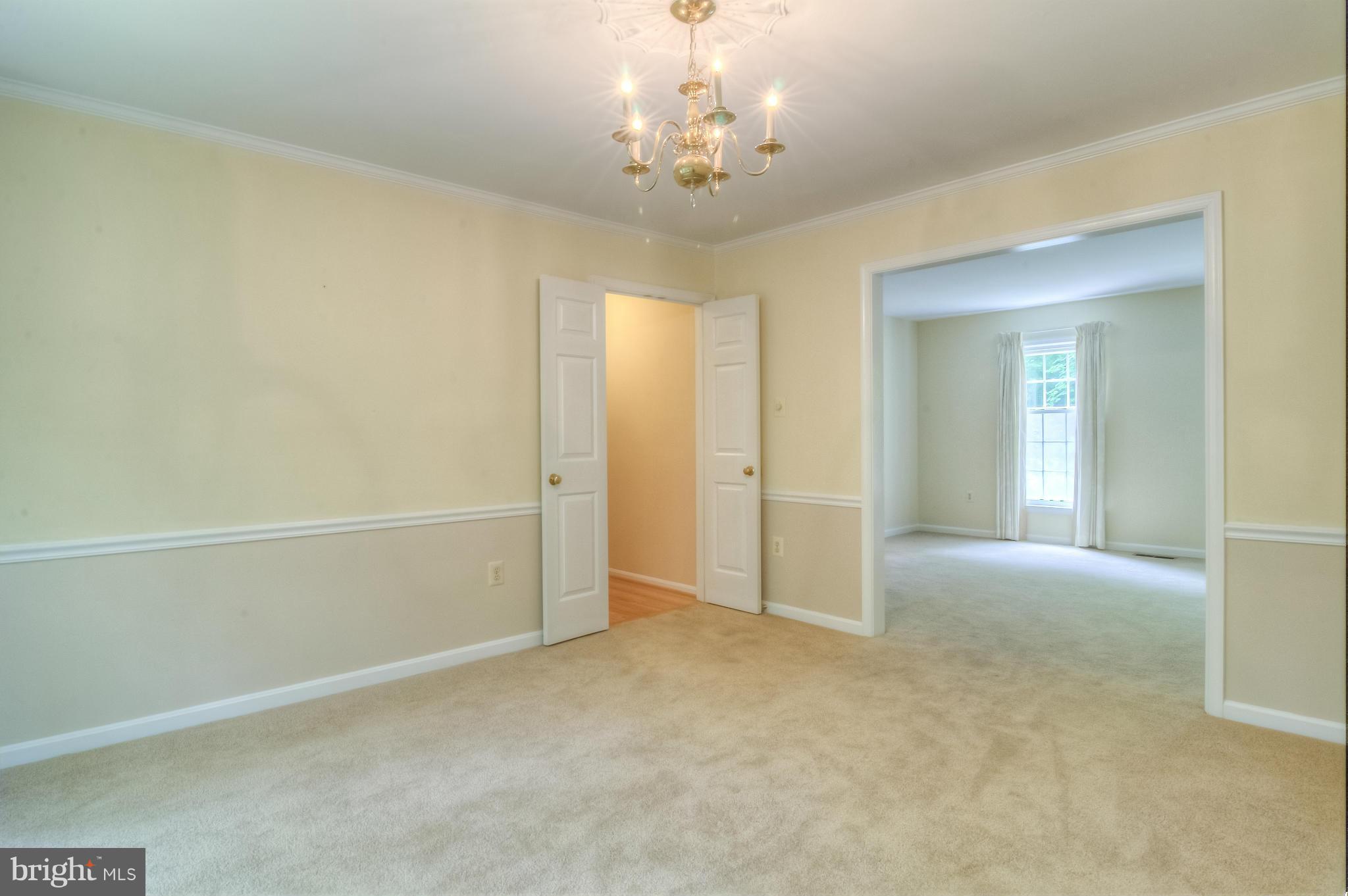 LAKE RIDGE - Residential Lease