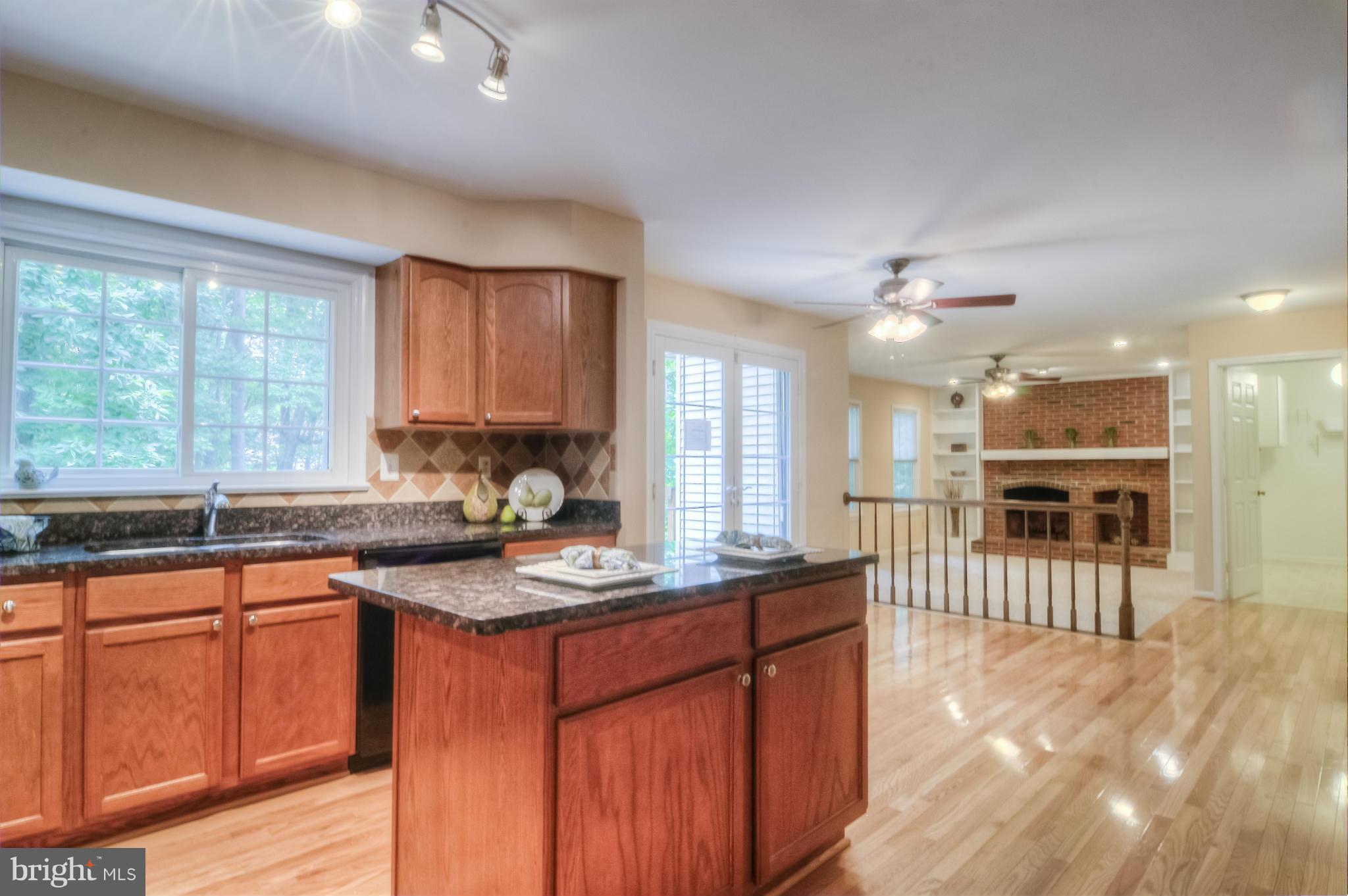 LAKE RIDGE - Residential Lease