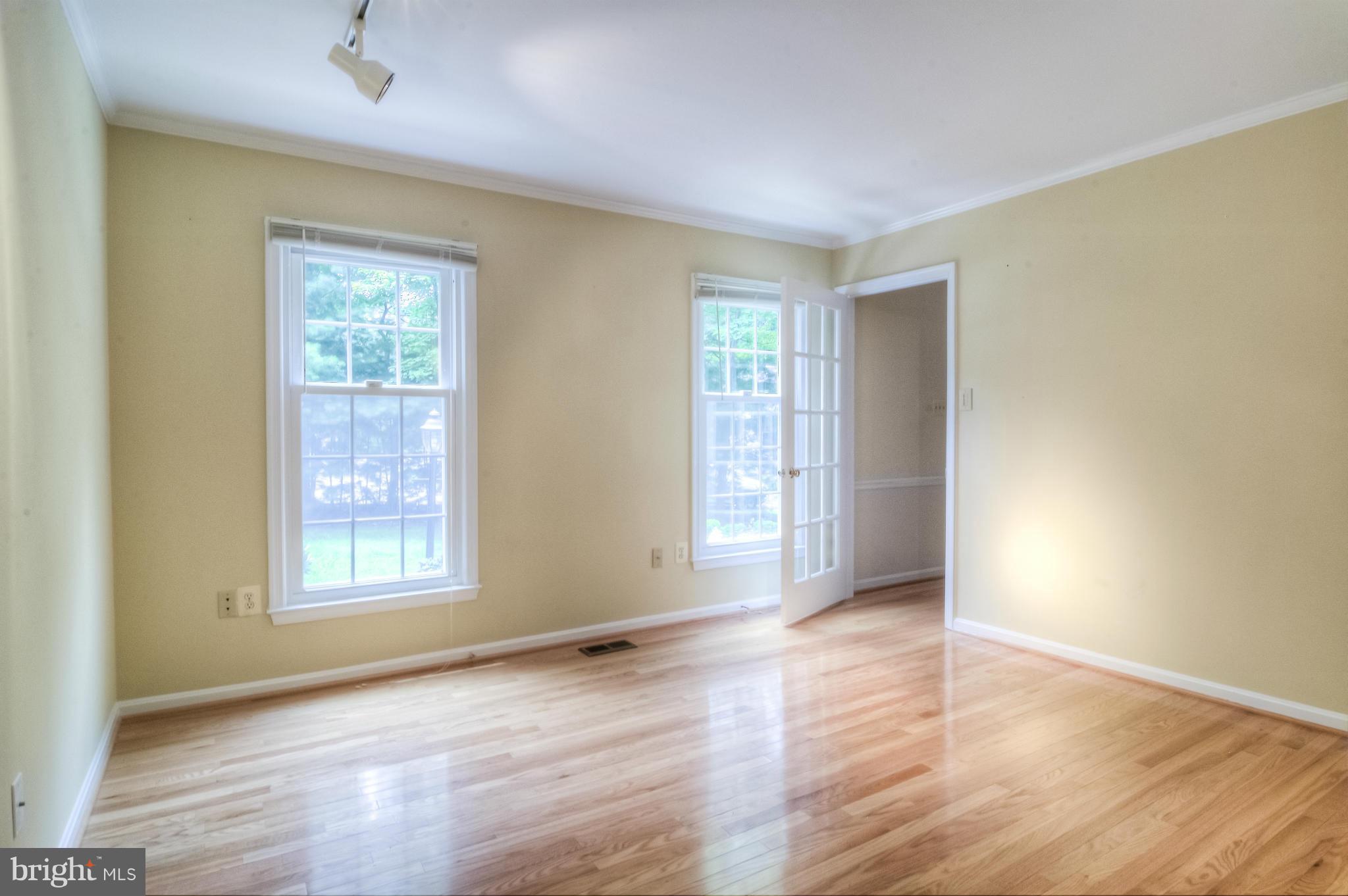 LAKE RIDGE - Residential Lease