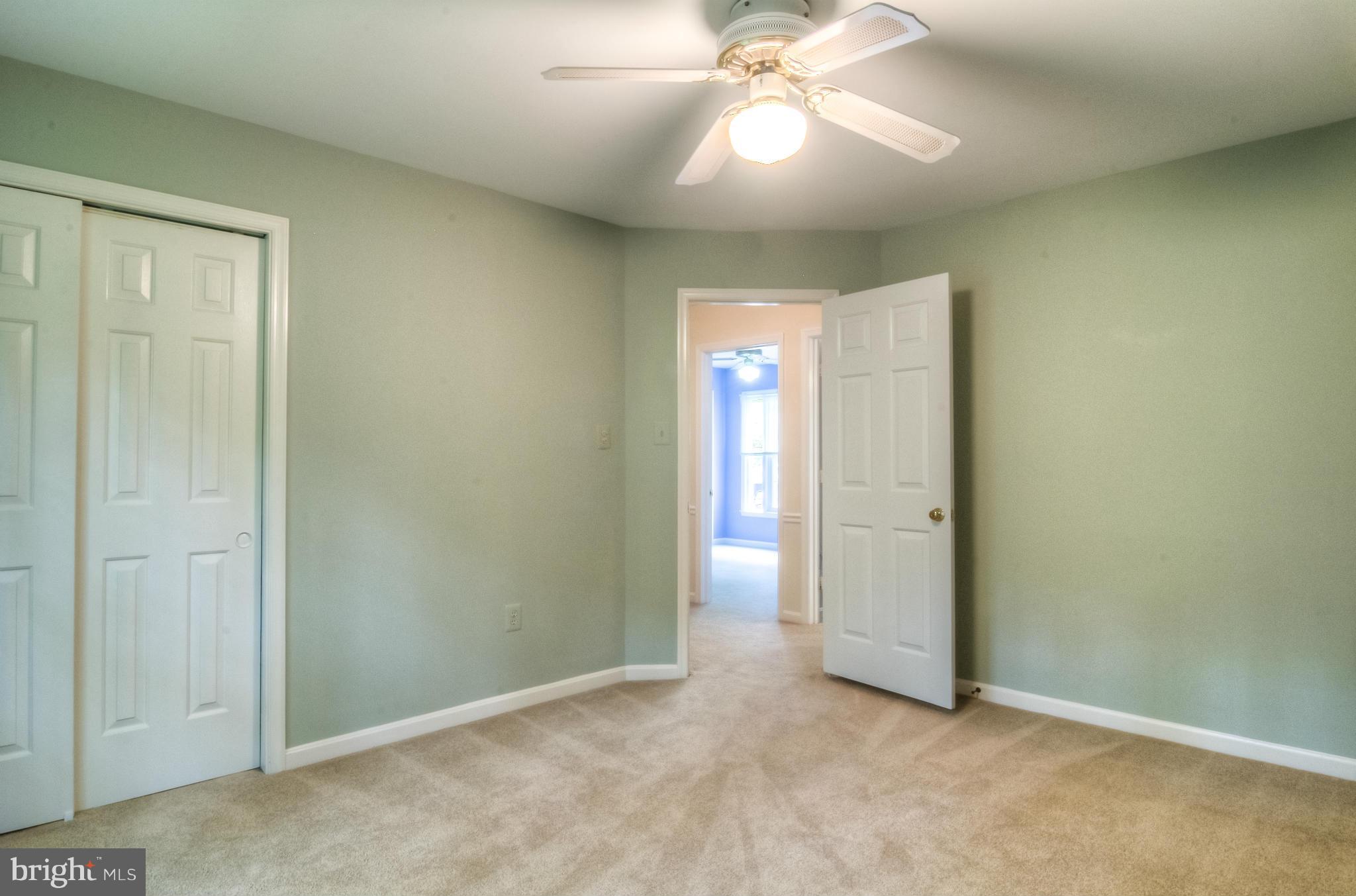 LAKE RIDGE - Residential Lease